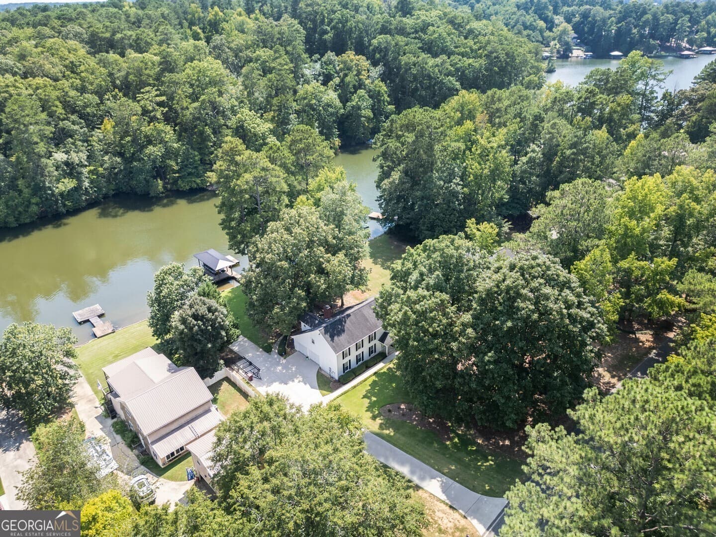 5 bedroom, 4 bathroom, 2,900 sq ft single family residence for sale at 2601 Turtle Cove, Monticello, GA 31064