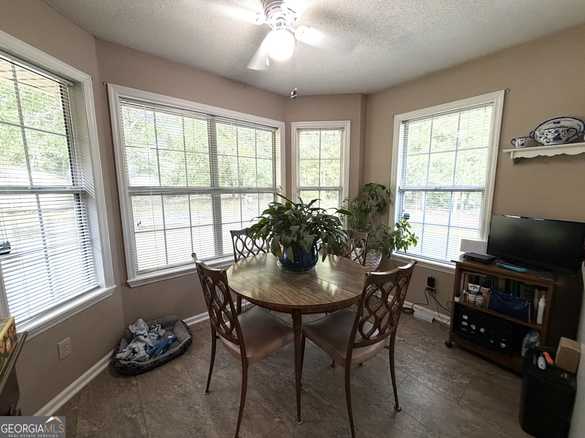 3 bedroom, 2 bathroom, 1,527 sq ft single family residence for sale at 1331 Carl Drive, Thomson, GA 30824 — photo 10