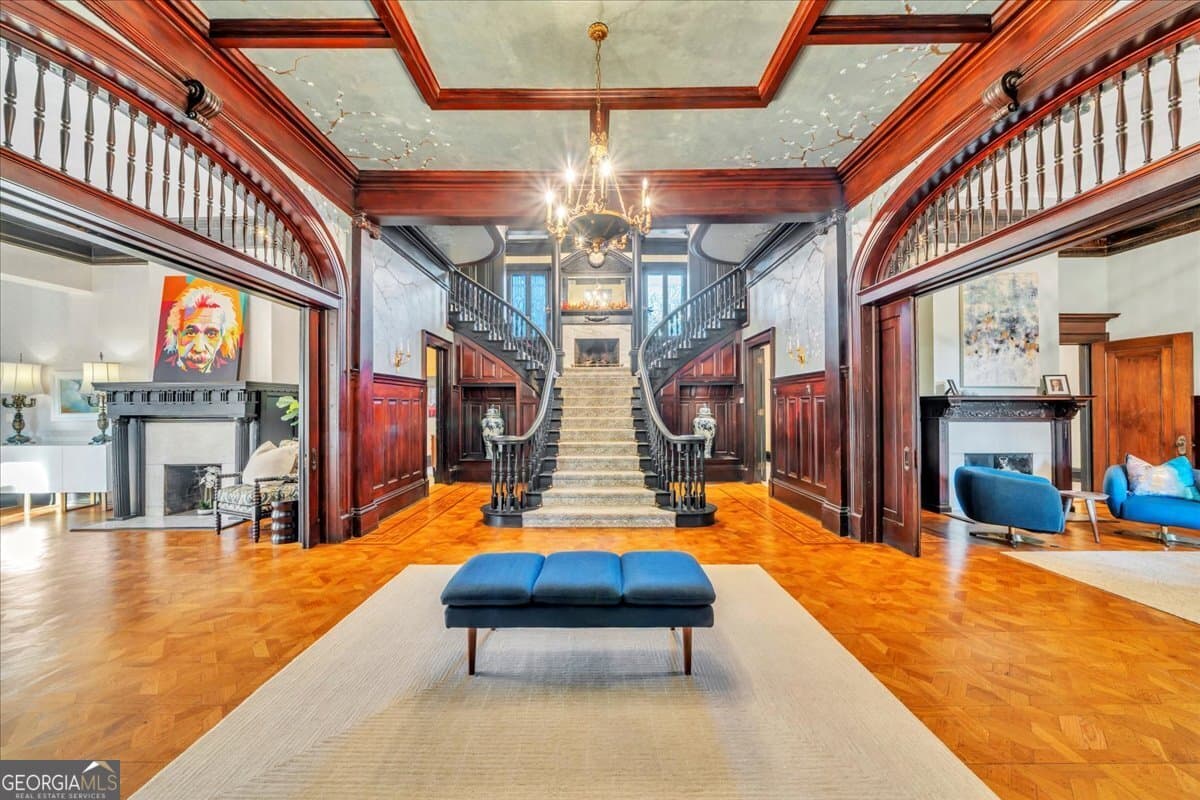 8 bedroom, 9 bathroom, 13,728 sq ft single family residence for sale at 619 College Street, Macon, GA 31201 — photo 5