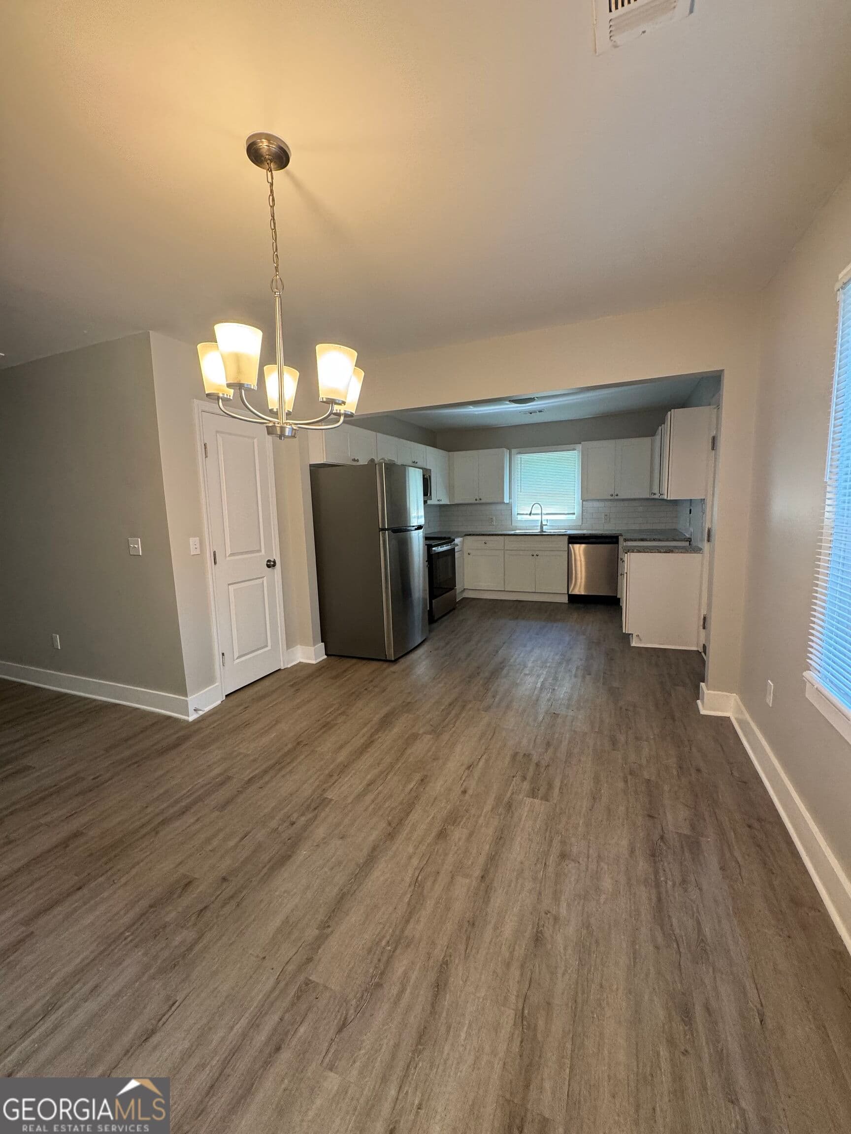3 bedroom, 2 bathroom, 1,212 sq ft single family residence for rent at 1174 Dolphin Drive, Atlanta, GA 30311 for $2,200 a month — photo 6