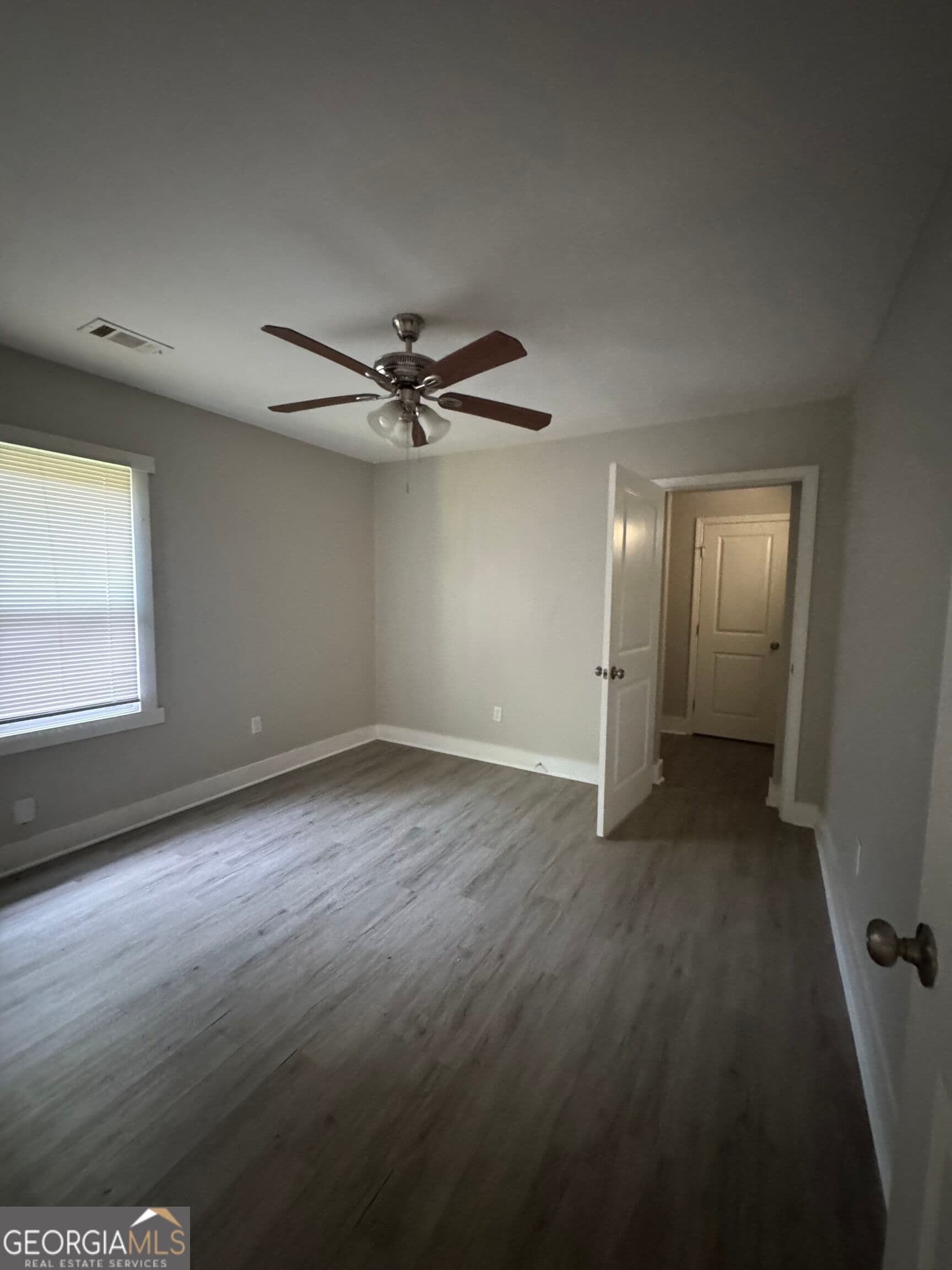 3 bedroom, 2 bathroom, 1,212 sq ft single family residence for rent at 1174 Dolphin Drive, Atlanta, GA 30311 for $2,200 a month — photo 4