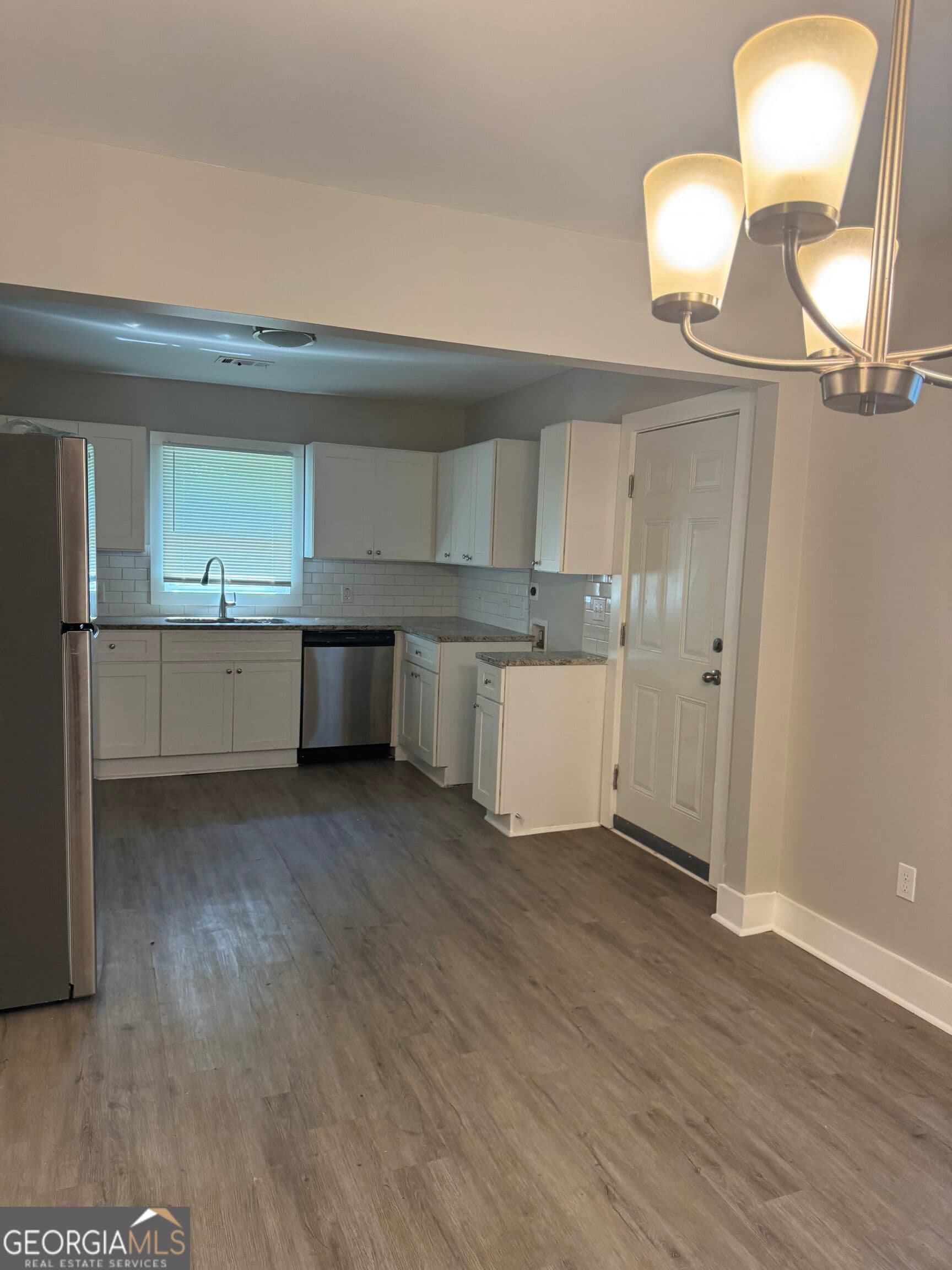 3 bedroom, 2 bathroom, 1,212 sq ft single family residence for rent at 1174 Dolphin Drive, Atlanta, GA 30311 for $2,200 a month — photo 8