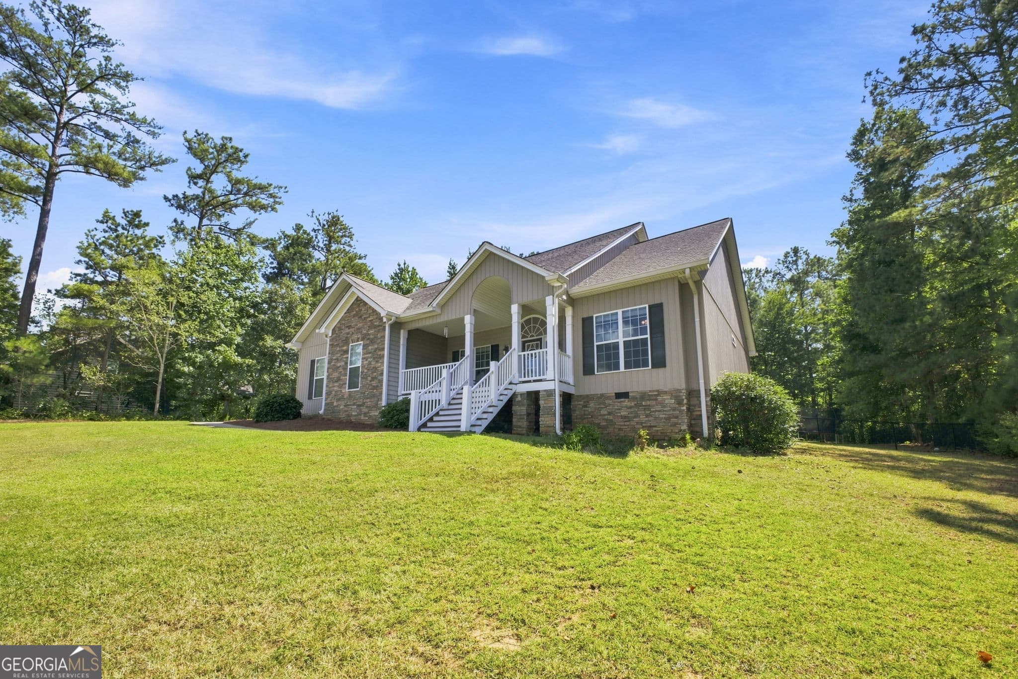3 bedroom, 2 bathroom, 2,014 sq ft single family residence for sale at 30 Willow Leaf Drive, Buchanan, GA 30113