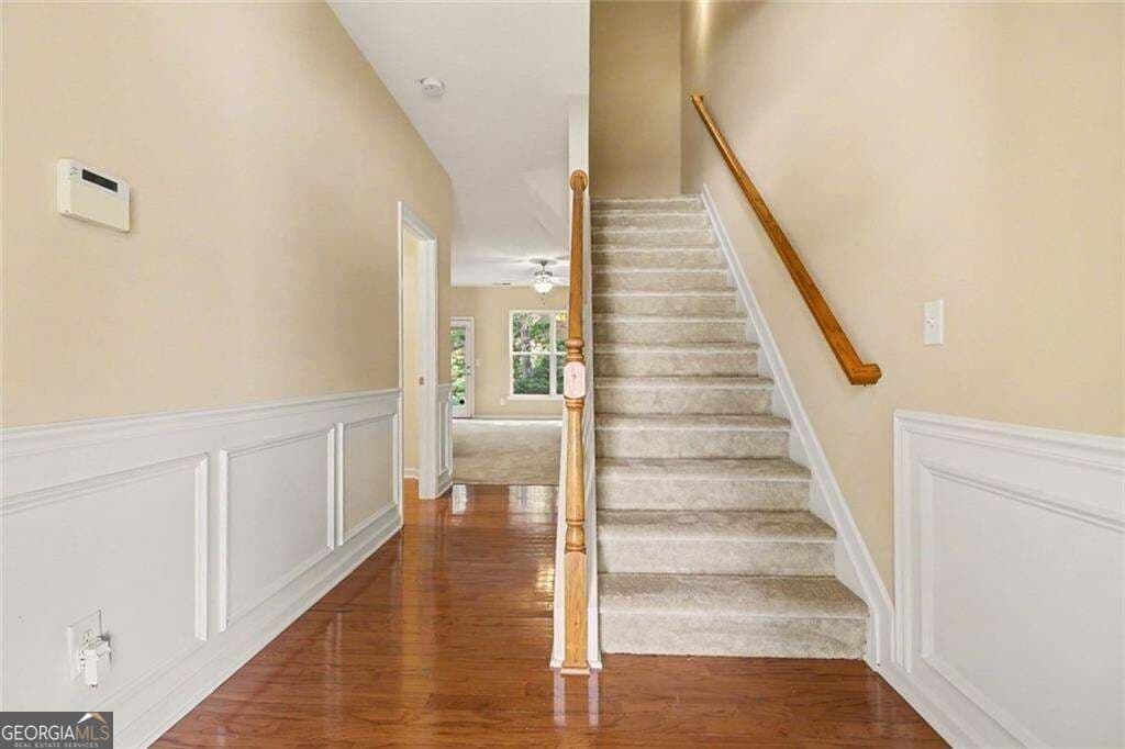 3 bedroom, 2.5 bathroom, 1,864 sq ft townhouse for sale at 240 Parc View Lane, Woodstock, GA 30188 — photo 4