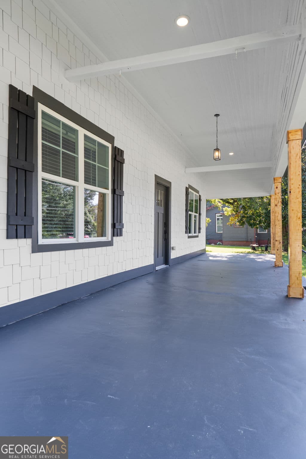 2 bedroom, 2 bathroom, 1,472 sq ft single family residence for sale at 347 Ww Carr Avenue, Jackson, GA 30233 — photo 4
