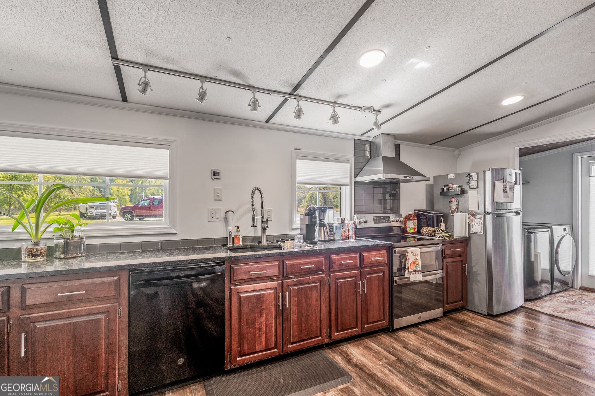 4 bedroom, 2 bathroom, 1,752 sq ft single family residence for sale at 2277 Corinth Road, Newnan, GA 30263 — photo 5