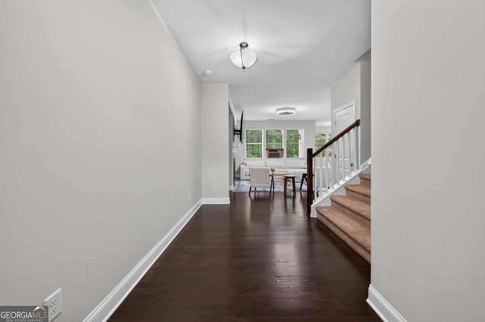 3 bedroom, 2.5 bathroom, 1,827 sq ft townhouse for sale at 877 Whittington Parkway, Marietta, GA 30060 — photo 6
