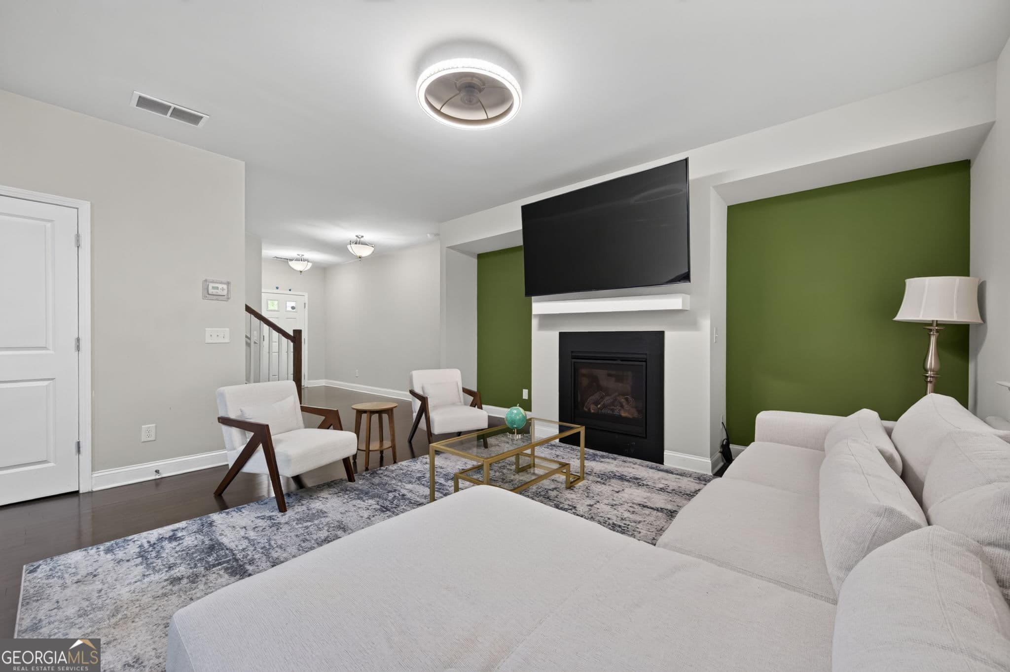 3 bedroom, 2.5 bathroom, 1,827 sq ft townhouse for sale at 877 Whittington Parkway, Marietta, GA 30060 — photo 9