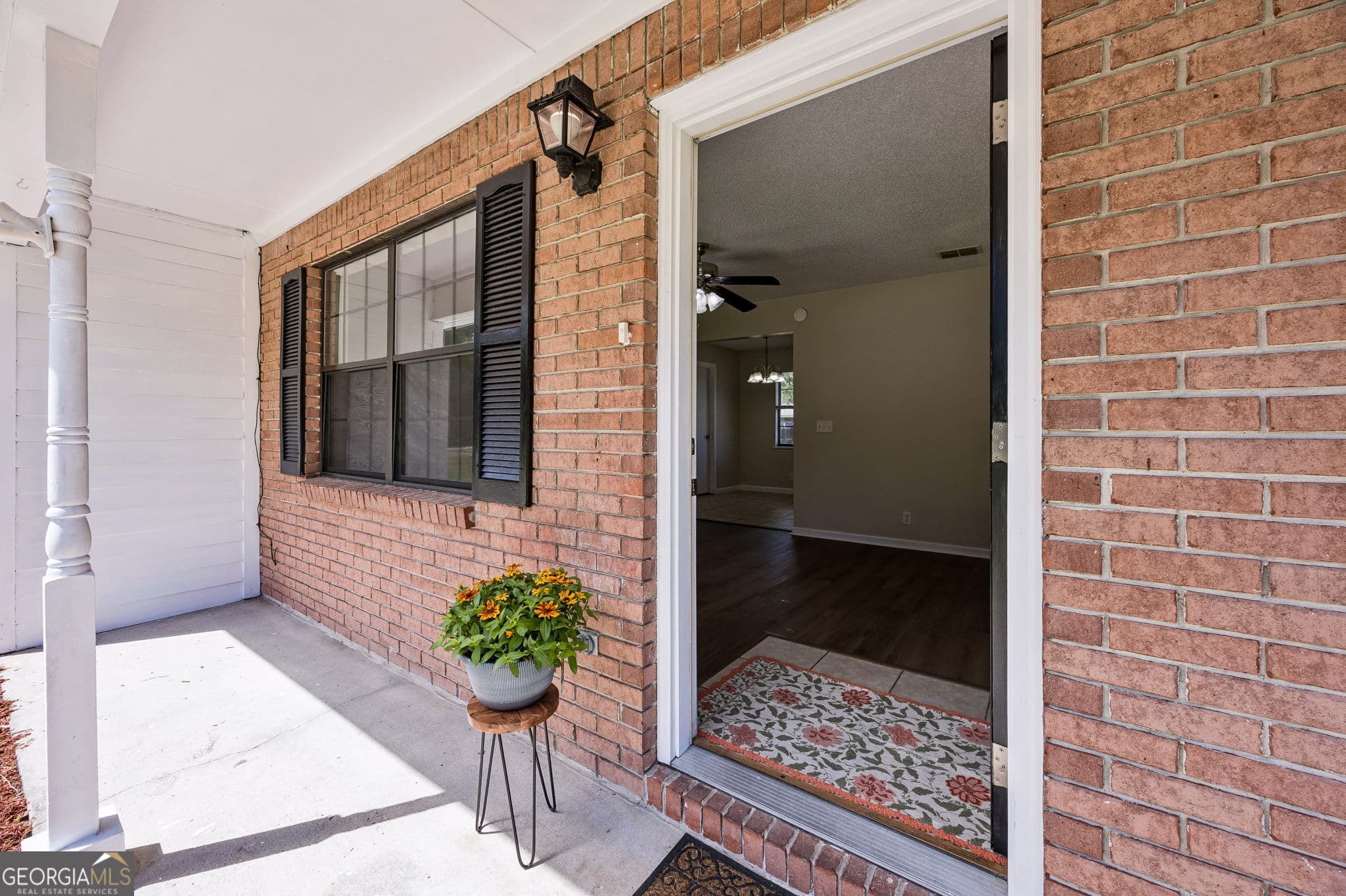 3 bedroom, 2 bathroom, 966 sq ft single family residence for sale at 130 Tapique Circle, St. Marys, GA 31558 — photo 9