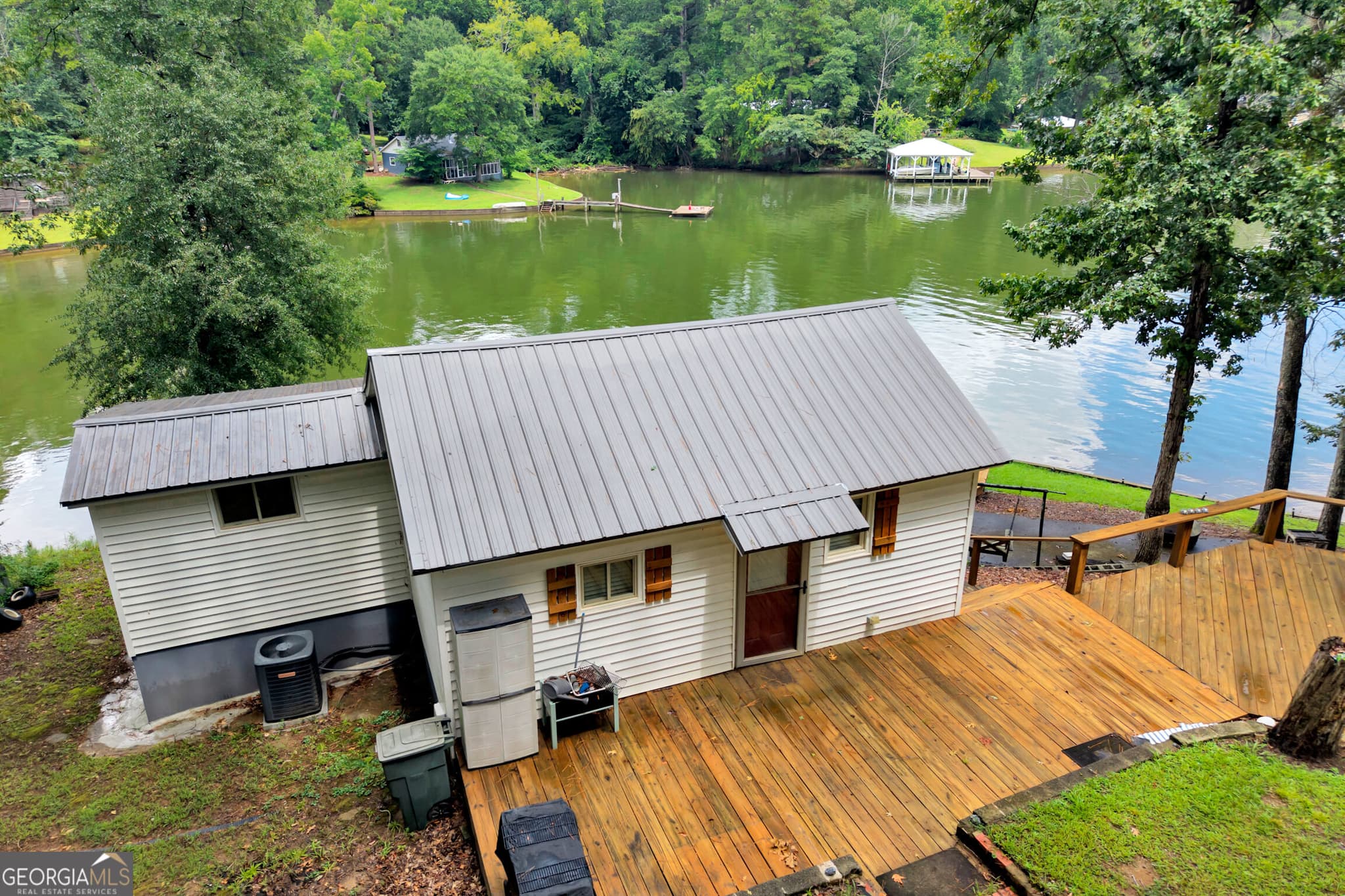 1 bedroom, 1 bathroom, 750 sq ft cabin,single family residence for sale at 1735 Campbell Road, Covington, GA 30014 — photo 4