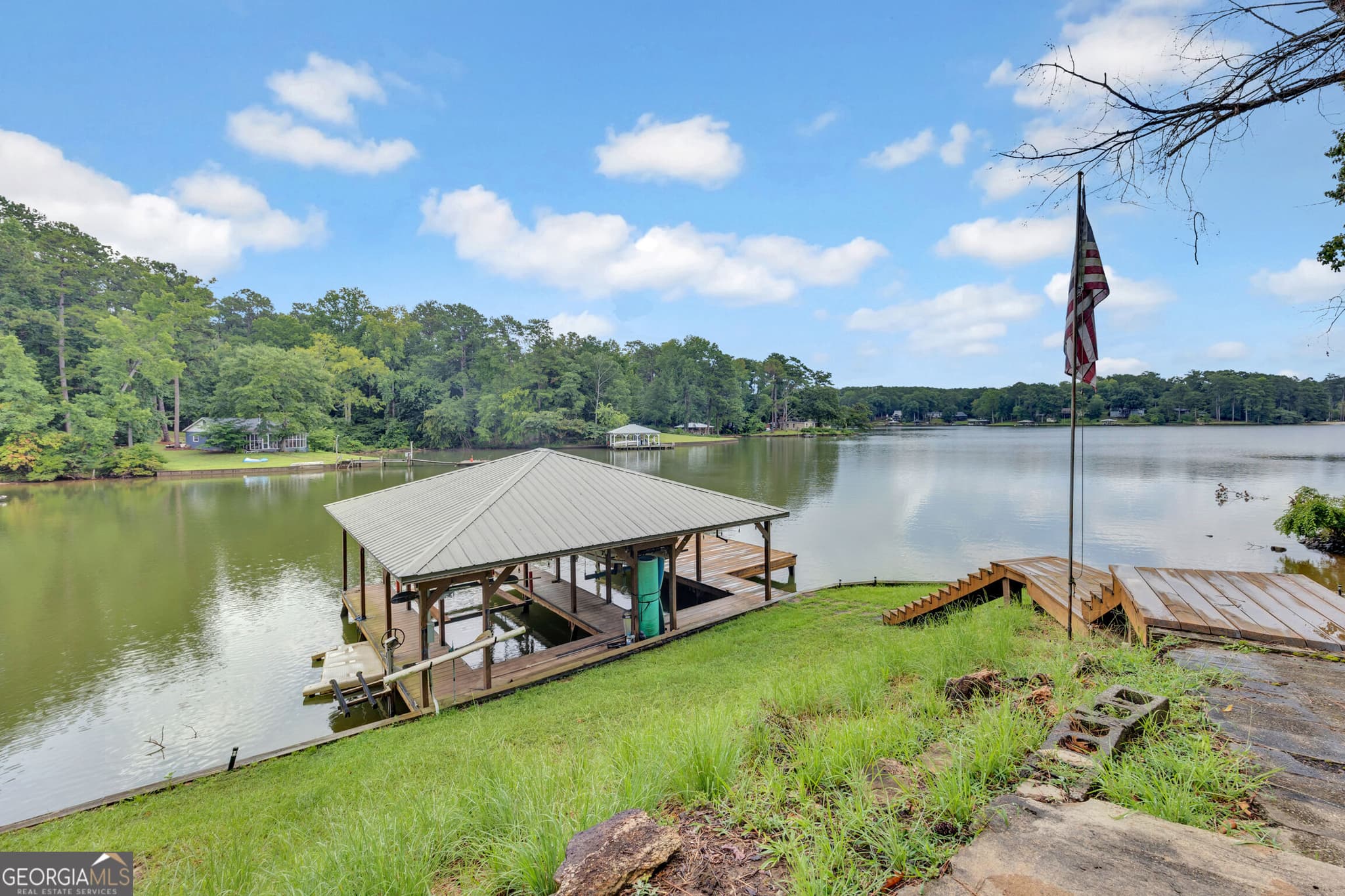1 bedroom, 1 bathroom, 750 sq ft cabin,single family residence for sale at 1735 Campbell Road, Covington, GA 30014 — photo 8