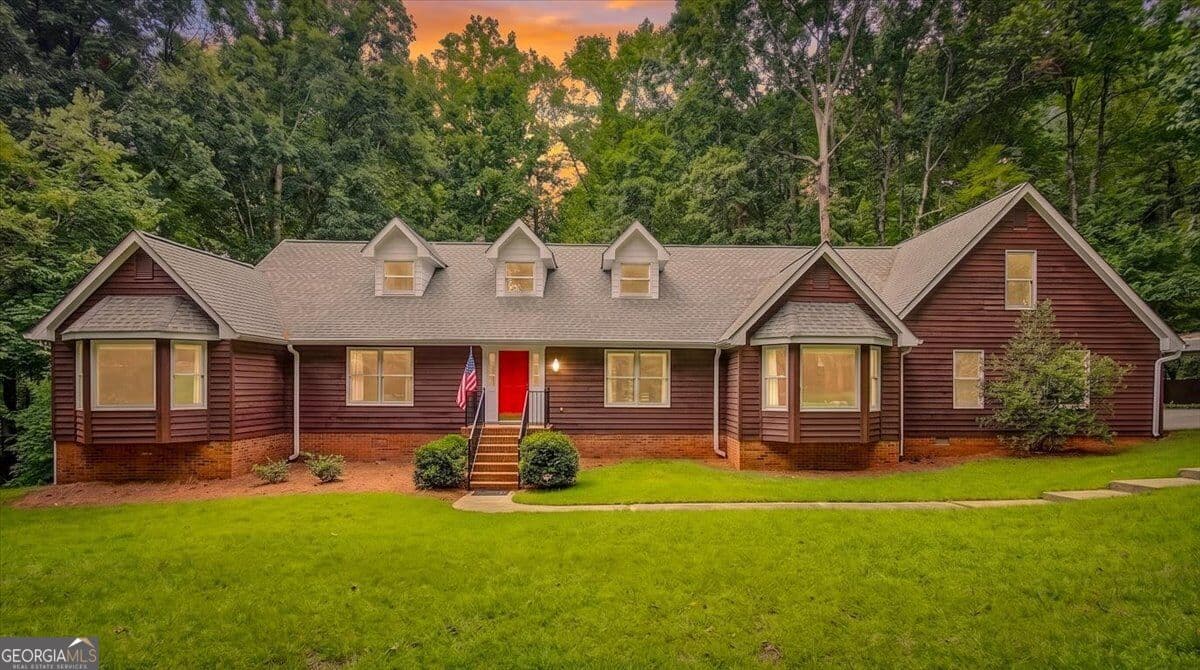 5 bedroom, 5.5 bathroom, 6,863 sq ft single family residence for sale at 1244 Timberland Drive, Marietta, GA 30067 — photo 1 of 60