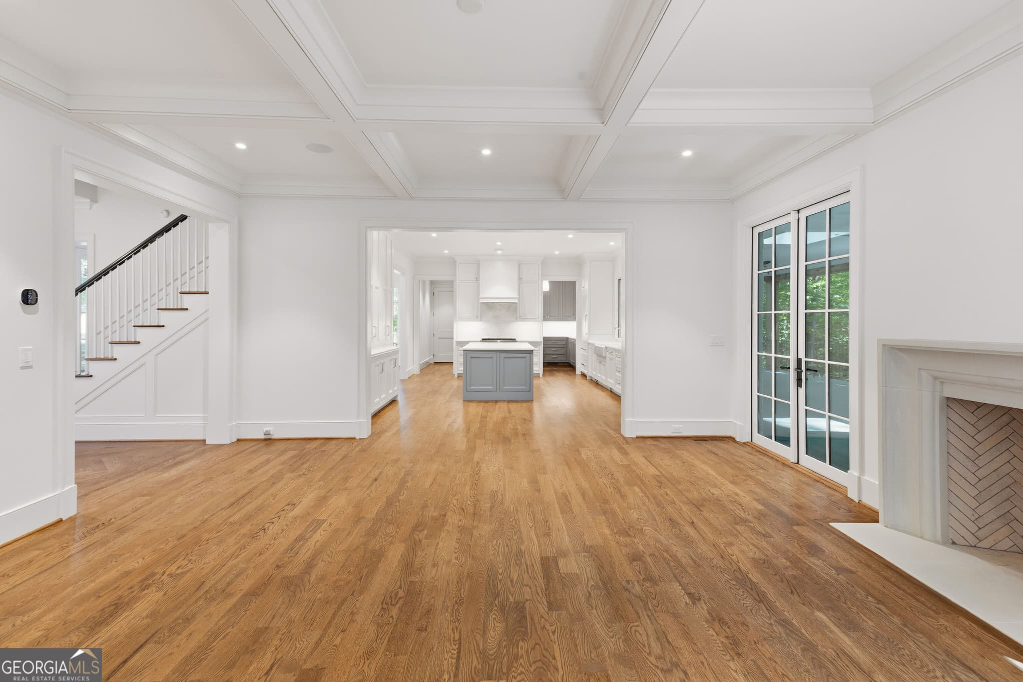 5 bedroom, 5 bathroom single family residence for sale at 4095 Glen Devon Drive, Atlanta, GA 30327 — photo 7