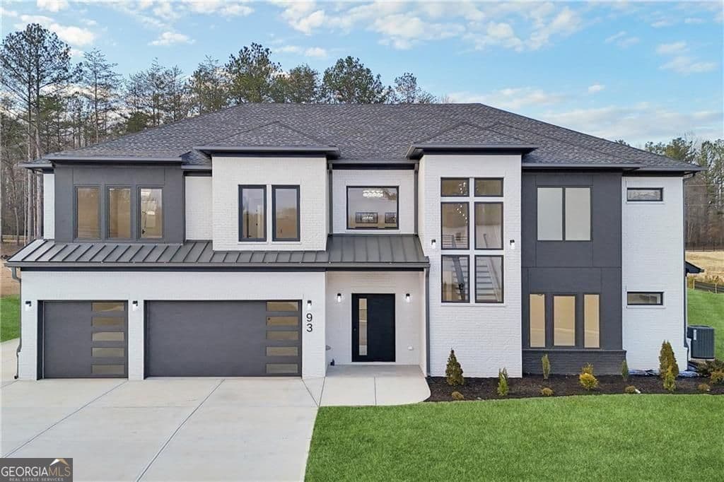 5 bedroom, 4.5 bathroom, 4,890 sq ft single family residence for sale at 93 Rocky Ridge Way, Auburn, GA 30011 — photo 6
