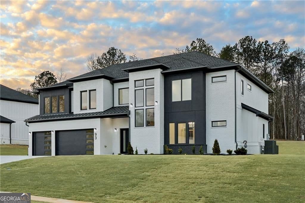 5 bedroom, 4.5 bathroom, 4,890 sq ft single family residence for sale at 93 Rocky Ridge Way, Auburn, GA 30011 — photo 3