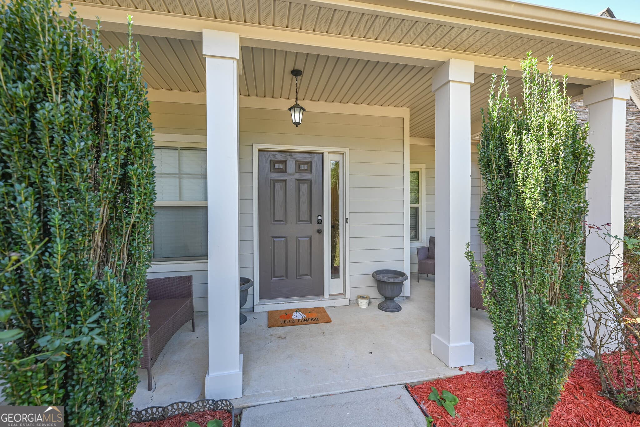 4 bedroom, 3 bathroom, 1,966 sq ft single family residence for sale at 289 Hickory Hills Drive, Newnan, GA 30263 — photo 7