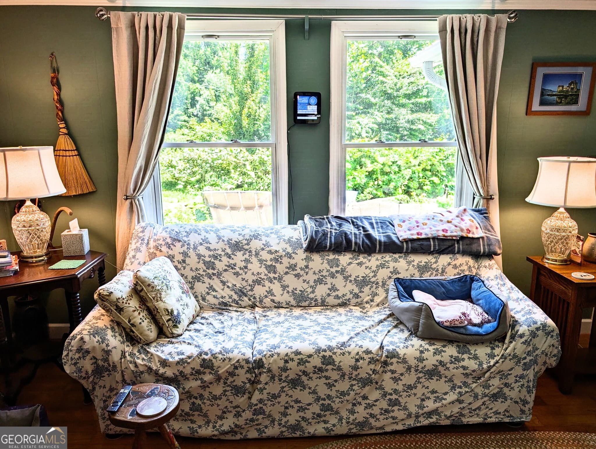 3 bedroom, 2.5 bathroom, 2,234 sq ft single family residence under contract at 169 E Vineyard Road, Hayesville, NC 28904 — photo 6