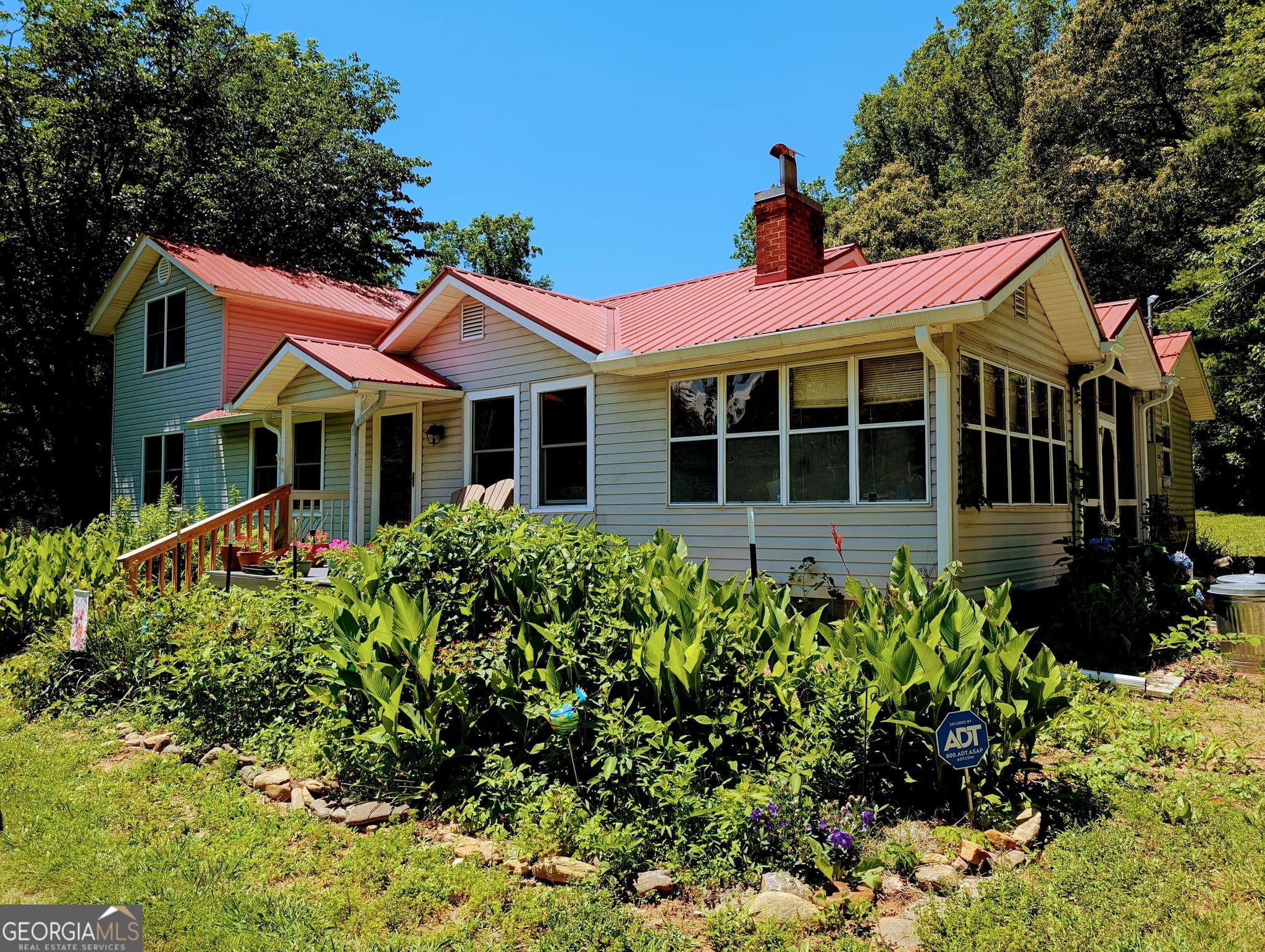 3 bedroom, 2.5 bathroom, 2,234 sq ft single family residence under contract at 169 E Vineyard Road, Hayesville, NC 28904