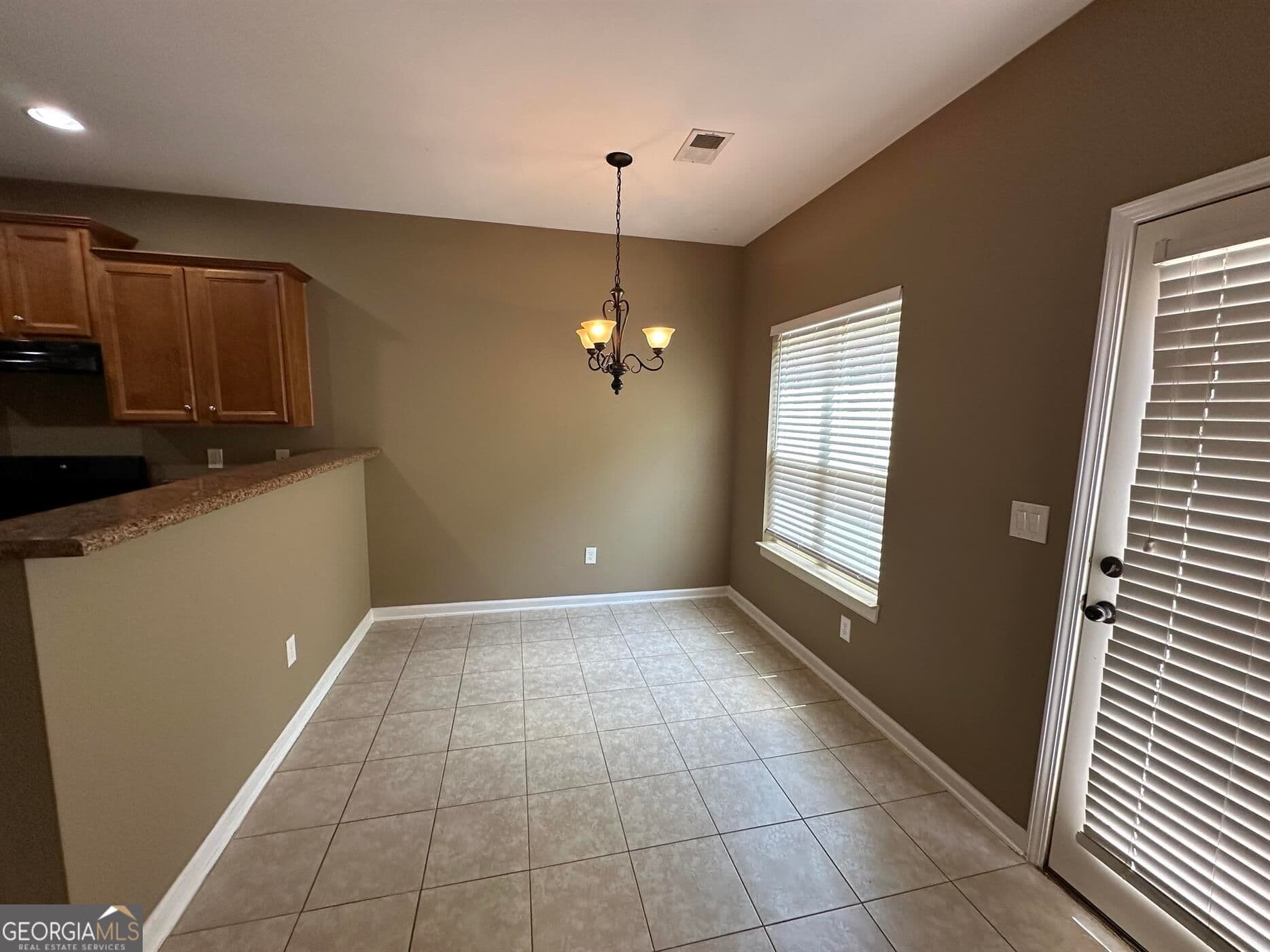 3 bedroom, 2.5 bathroom, 1,696 sq ft single family residence for rent at 510 Broughton Drive, Canton, GA 30114 for $1,800 a month — photo 6