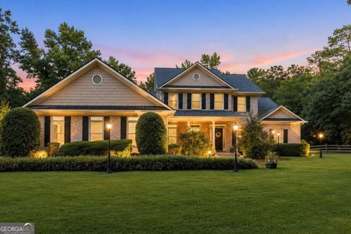 5 bedroom, 4.5 bathroom, 5,060 sq ft single family residence for sale at 4816 Old Stilesboro Road, Acworth, GA 30101 — photo 2