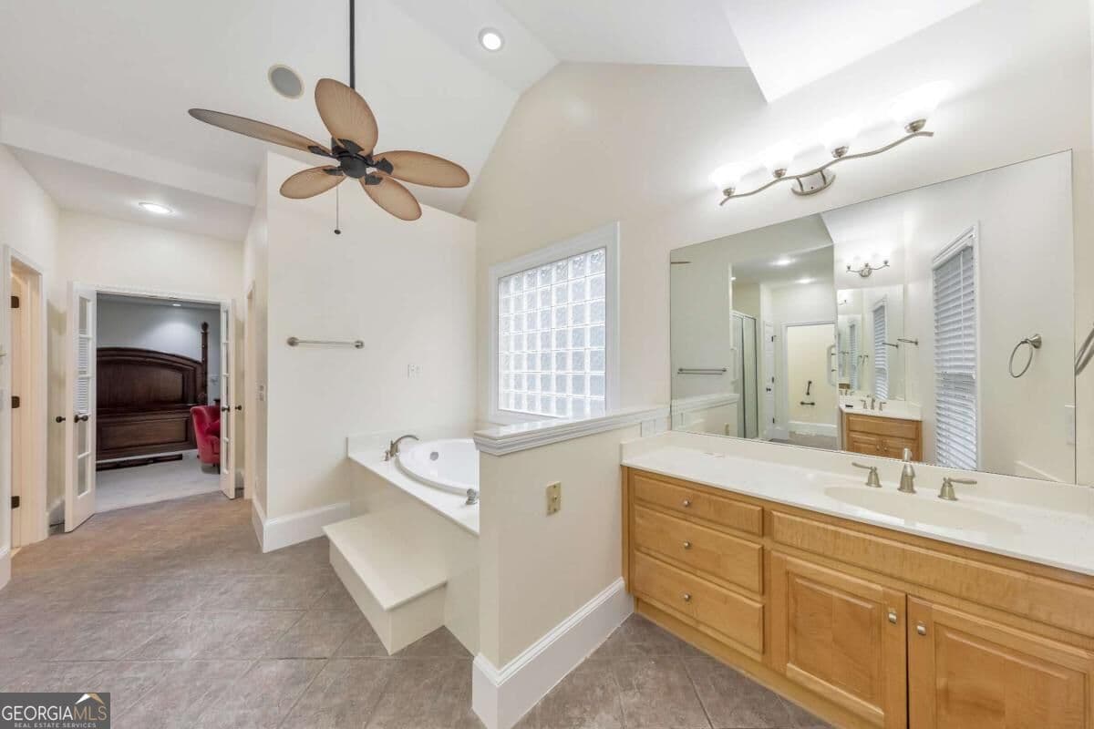 5 bedroom, 4.5 bathroom, 5,060 sq ft single family residence for sale at 4816 Old Stilesboro Road, Acworth, GA 30101 — photo 10