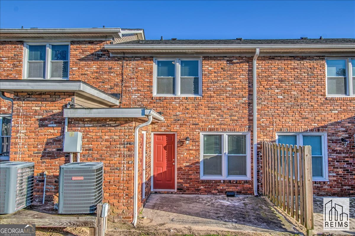 2 bedroom, 1.5 bathroom, 1,063 sq ft apartment for rent at 2201 Walden Drive B5, Augusta, GA 30904 for $1,100 a month — photo 10