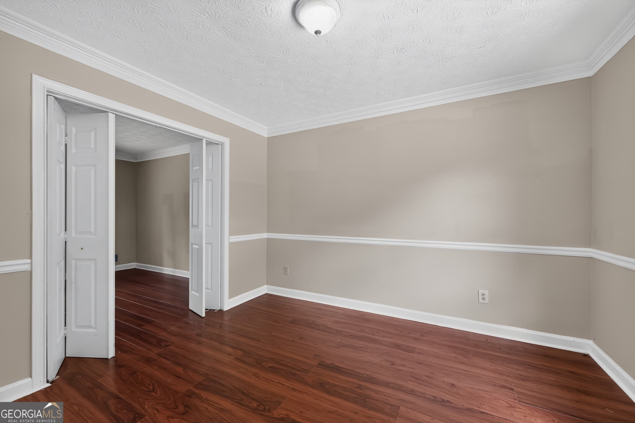 4 bedroom, 3 bathroom, 2,272 sq ft single family residence for sale at 575 Oak Springs Drive, Lawrenceville, GA 30043 — photo 8