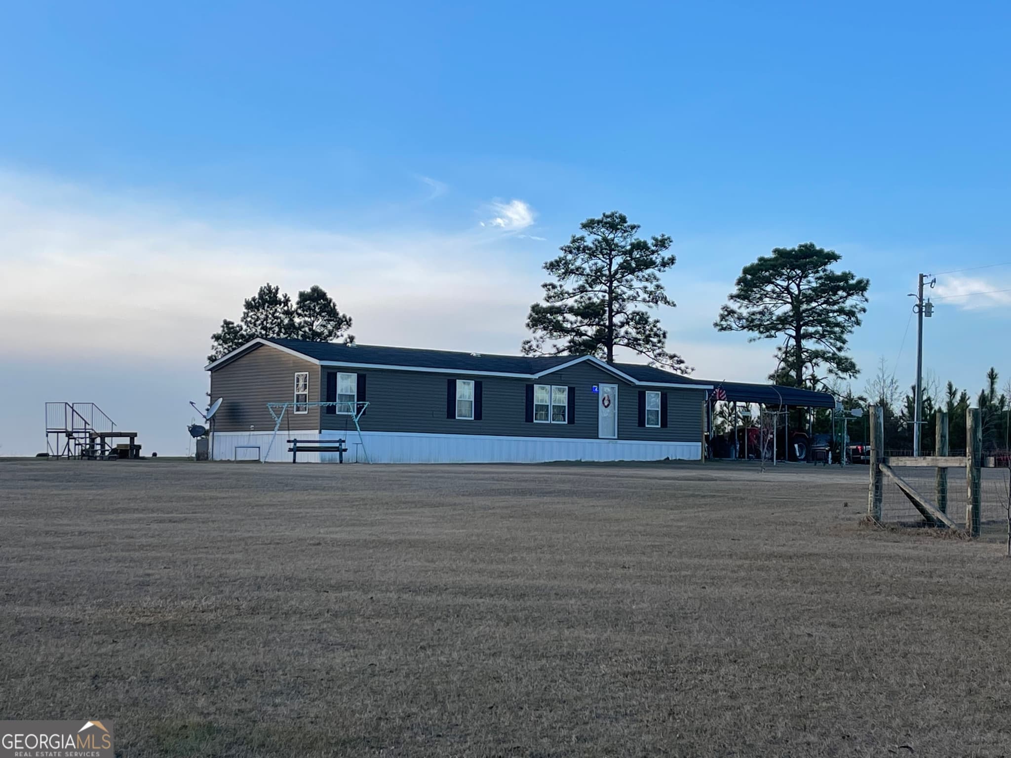3 bedroom, 2 bathroom, 1,440 sq ft manufactured home,single family residence for sale at 275 Marchants Dairy Road, Rhine, GA 31077 — photo 3