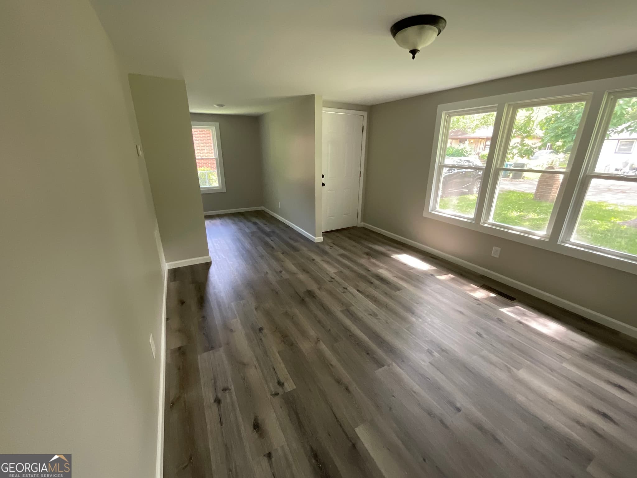 3 bedroom, 1 bathroom, 972 sq ft single family residence for sale at 46 King Street, Fort Valley, GA 31030 — photo 2