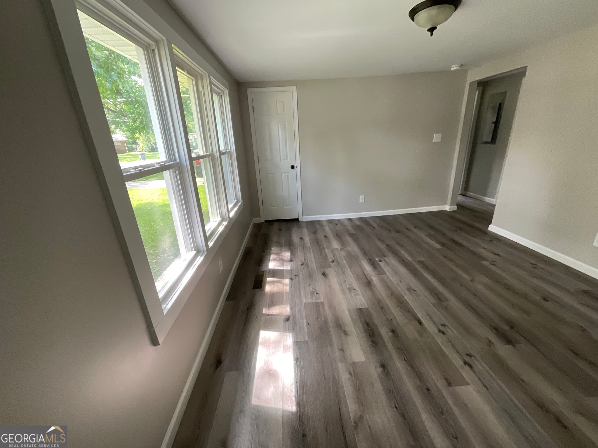 3 bedroom, 1 bathroom, 972 sq ft single family residence for sale at 46 King Street, Fort Valley, GA 31030 — photo 5