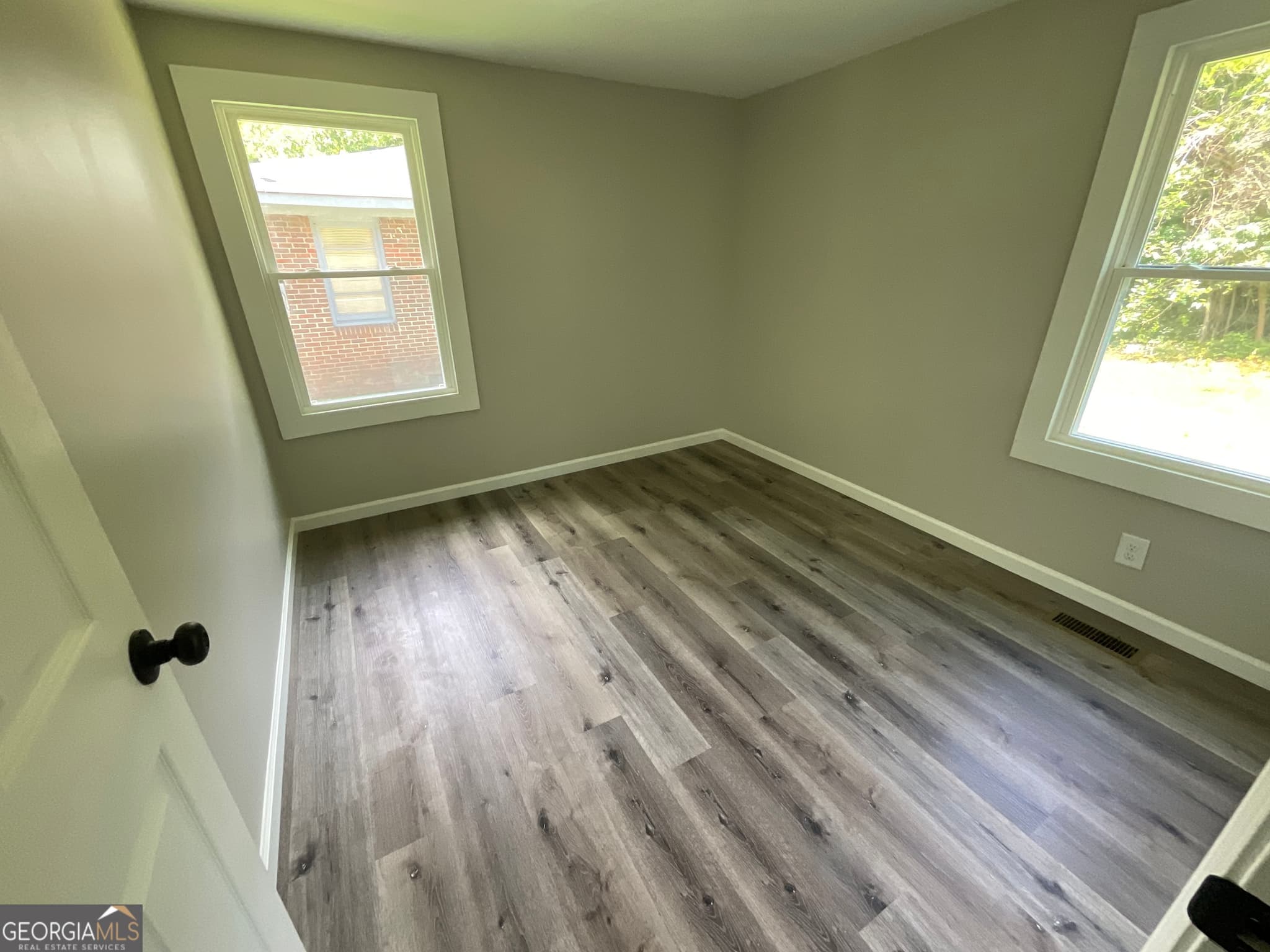 3 bedroom, 1 bathroom, 972 sq ft single family residence for sale at 46 King Street, Fort Valley, GA 31030 — photo 9