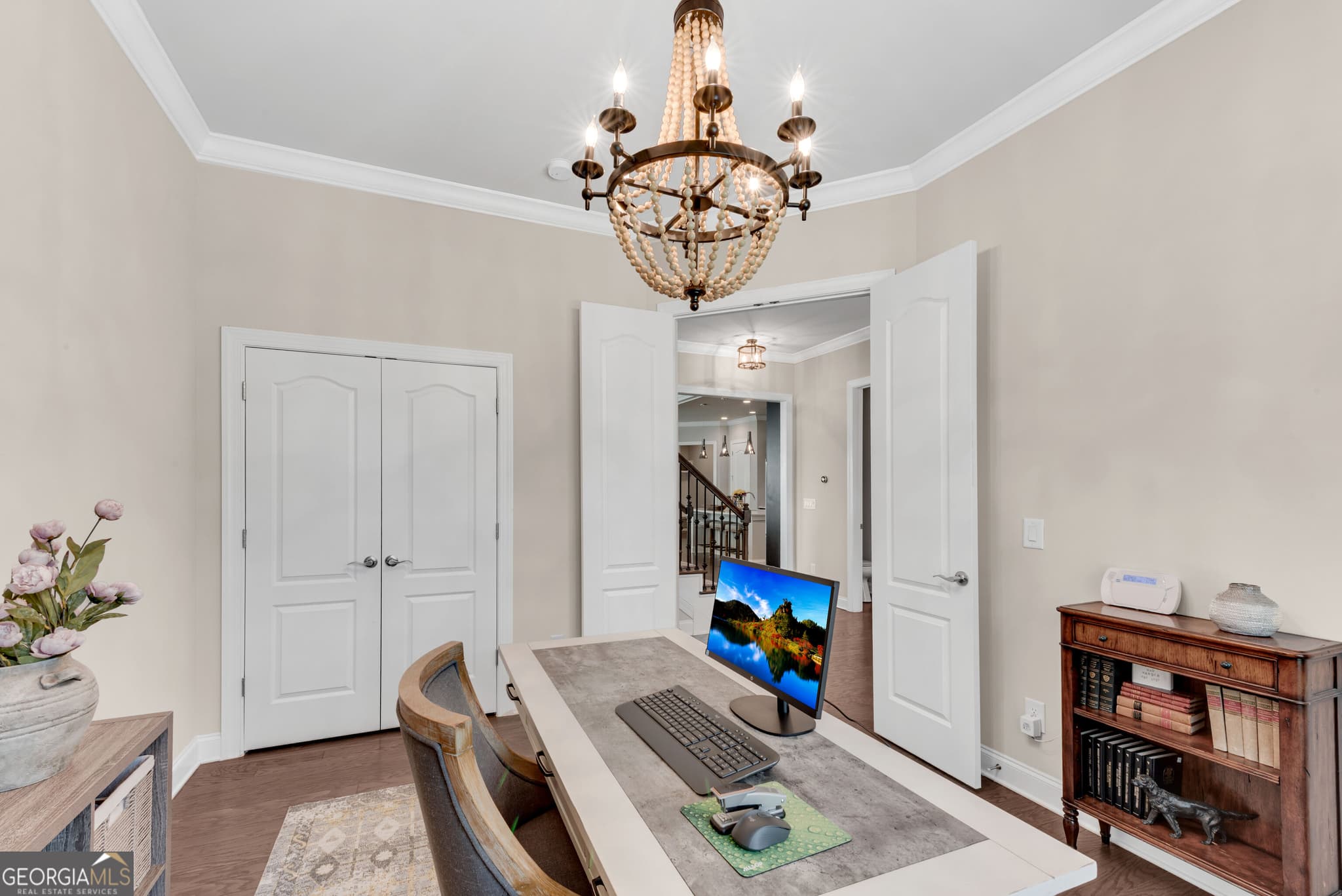 5 bedroom, 3.5 bathroom, 3,136 sq ft single family residence for sale at 2061 Lee Road, Smyrna, GA 30080 — photo 6