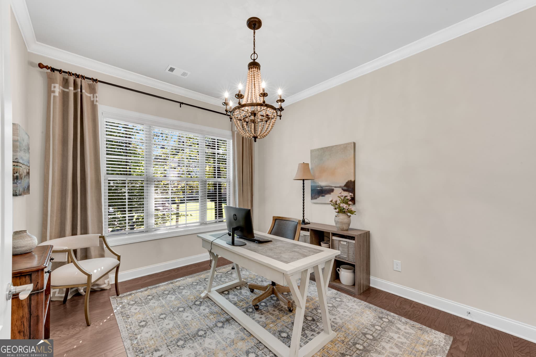 5 bedroom, 3.5 bathroom, 3,136 sq ft single family residence for sale at 2061 Lee Road, Smyrna, GA 30080 — photo 5