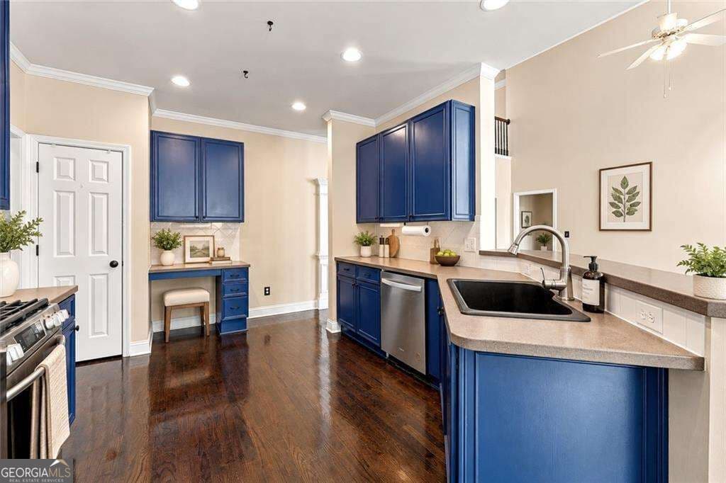 5 bedroom, 4 bathroom, 5,676 sq ft single family residence for sale at 151 Creek Bank Drive, Acworth, GA 30101 — photo 7