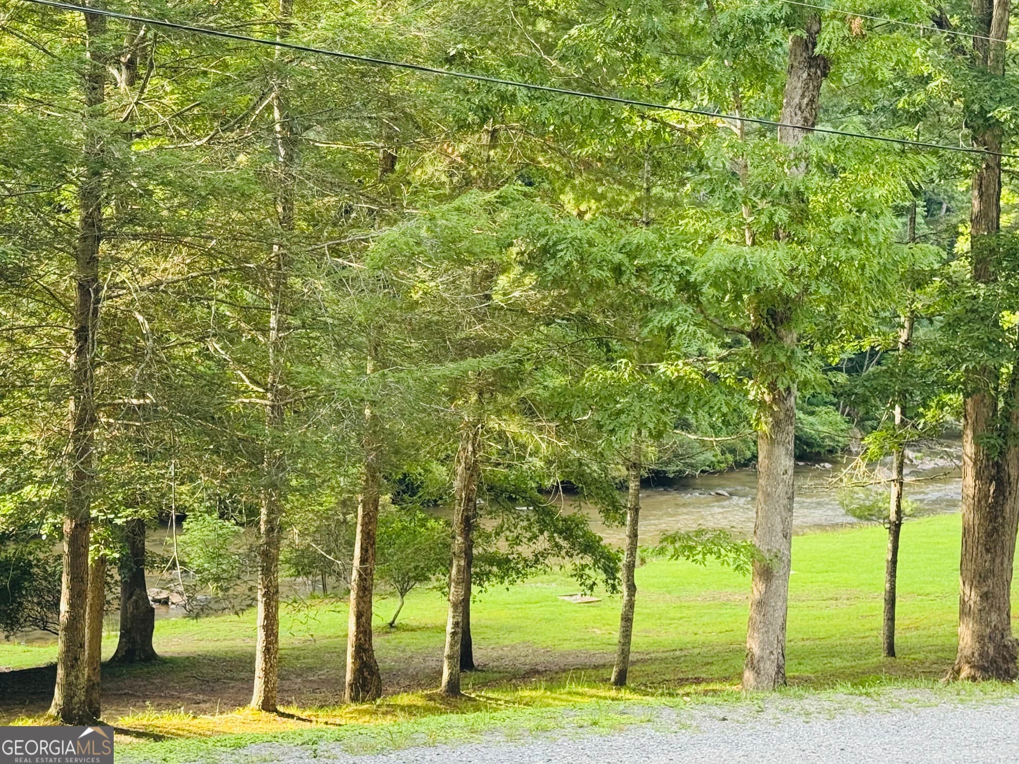 3 bedroom, 3 bathroom, 2,399 sq ft cabin,single family residence for sale at 603 Ashley Drive, Ellijay, GA 30540 — photo 3