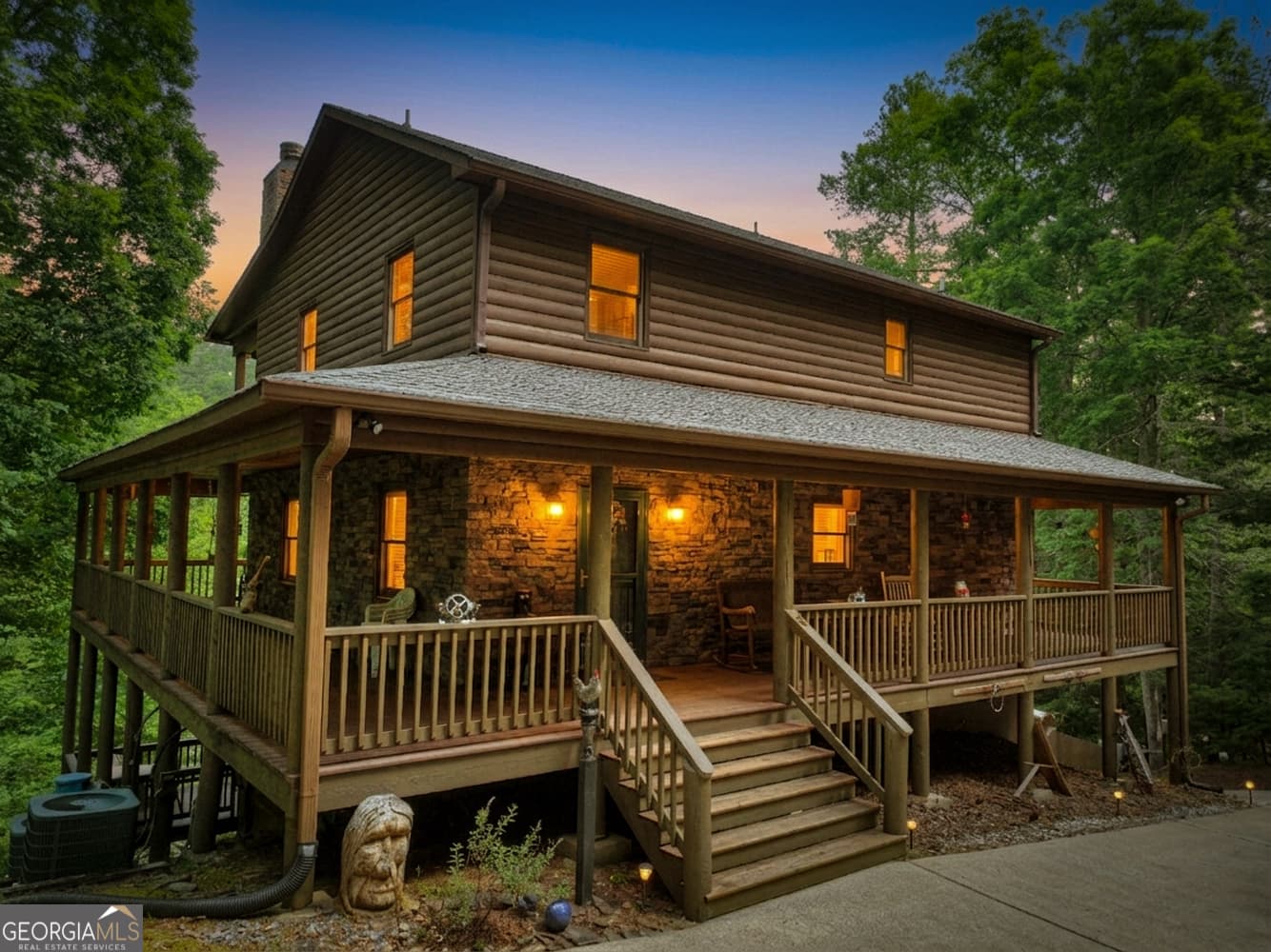 3 bedroom, 3 bathroom, 2,399 sq ft cabin,single family residence for sale at 603 Ashley Drive, Ellijay, GA 30540 — photo 5