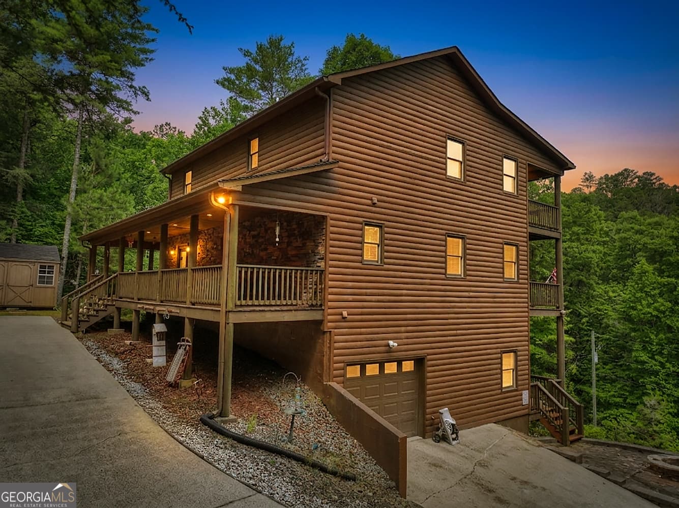 3 bedroom, 3 bathroom, 2,399 sq ft cabin,single family residence for sale at 603 Ashley Drive, Ellijay, GA 30540 — photo 4