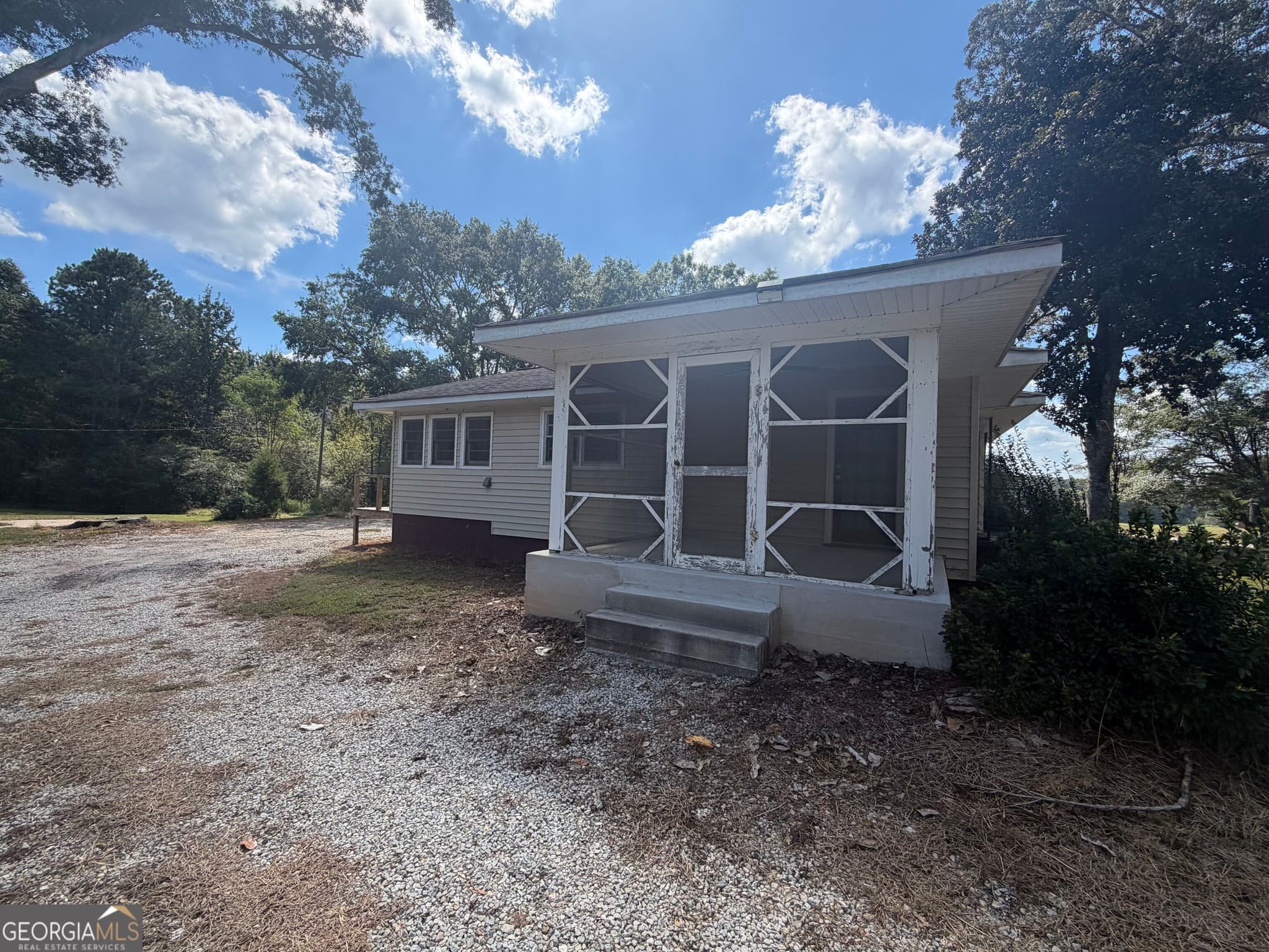 3 bedroom, 1 bathroom single family residence for sale at 1144 Clacktown Road, Winder, GA 30680 — photo 2