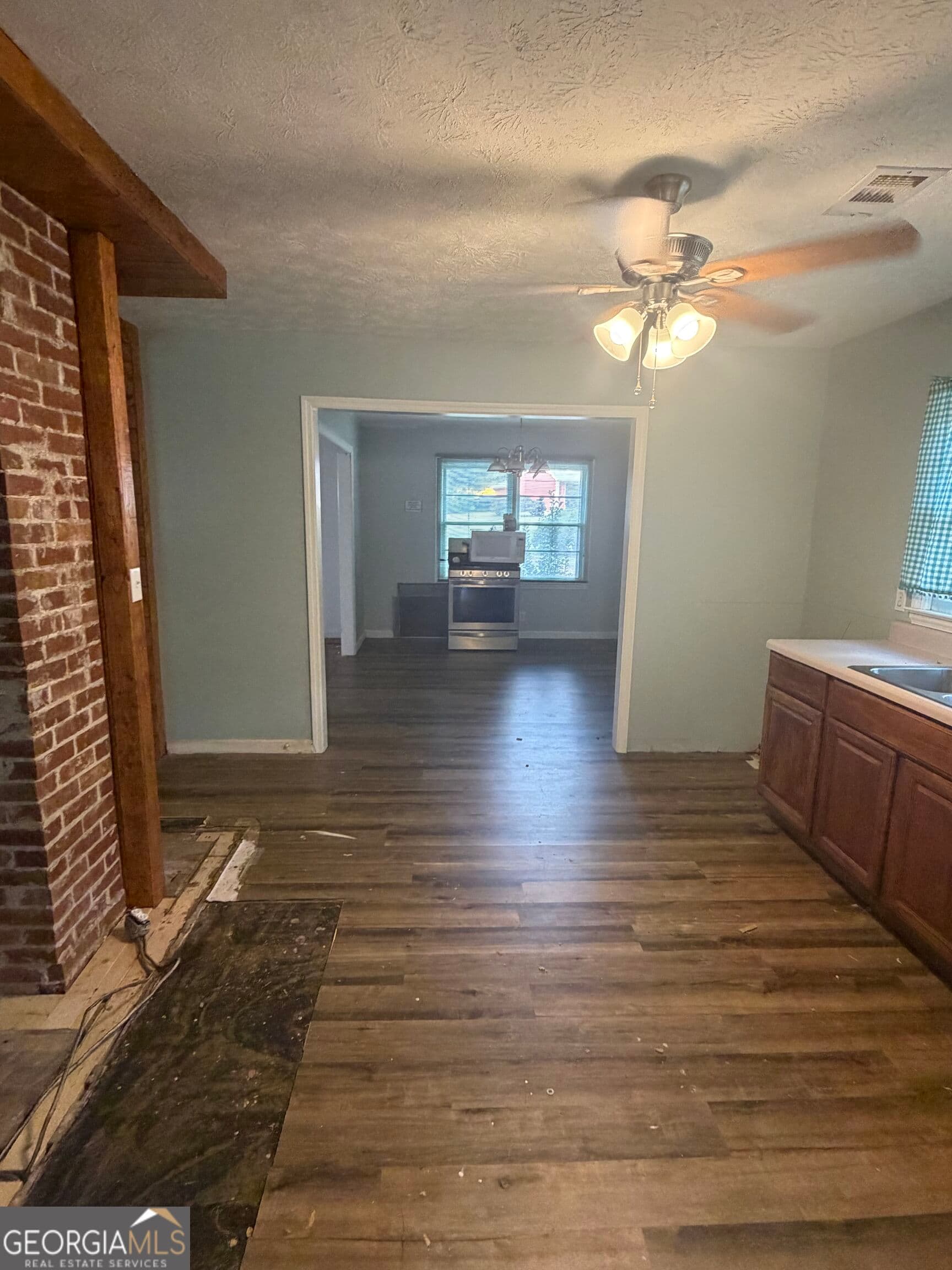 3 bedroom, 1 bathroom single family residence for sale at 1144 Clacktown Road, Winder, GA 30680 — photo 9