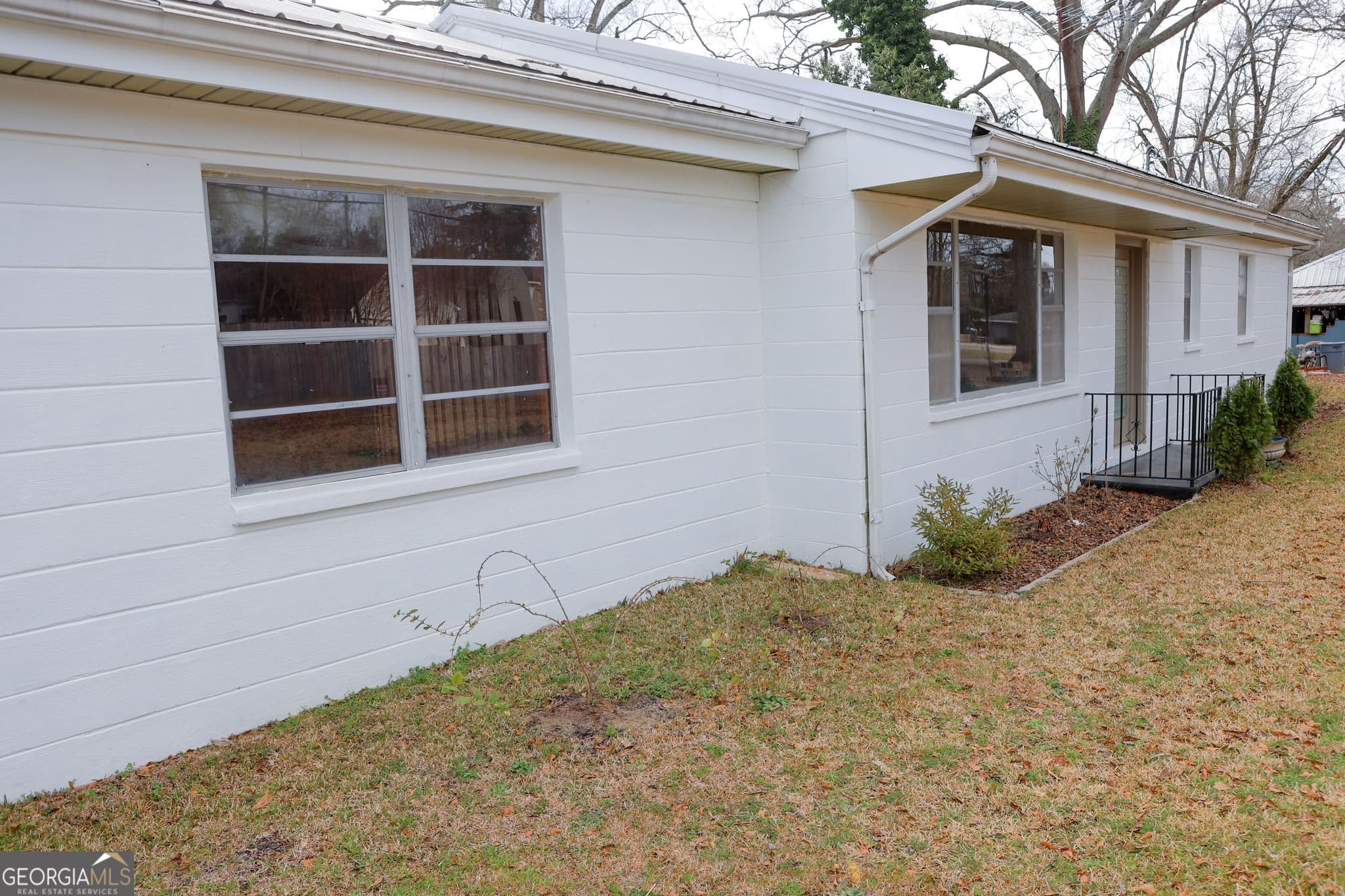 2 bedroom, 1 bathroom, 1,384 sq ft single family residence for sale at 30 Dogwood Lane, Woodbury, GA 30293 — photo 4