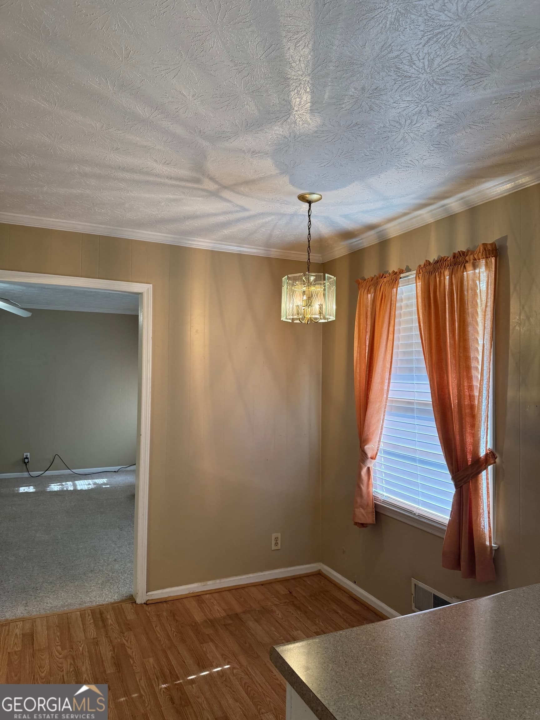 3 bedroom, 2 bathroom, 1,560 sq ft single family residence for sale at 110 McKinley Drive, Griffin, GA 30224 — photo 6