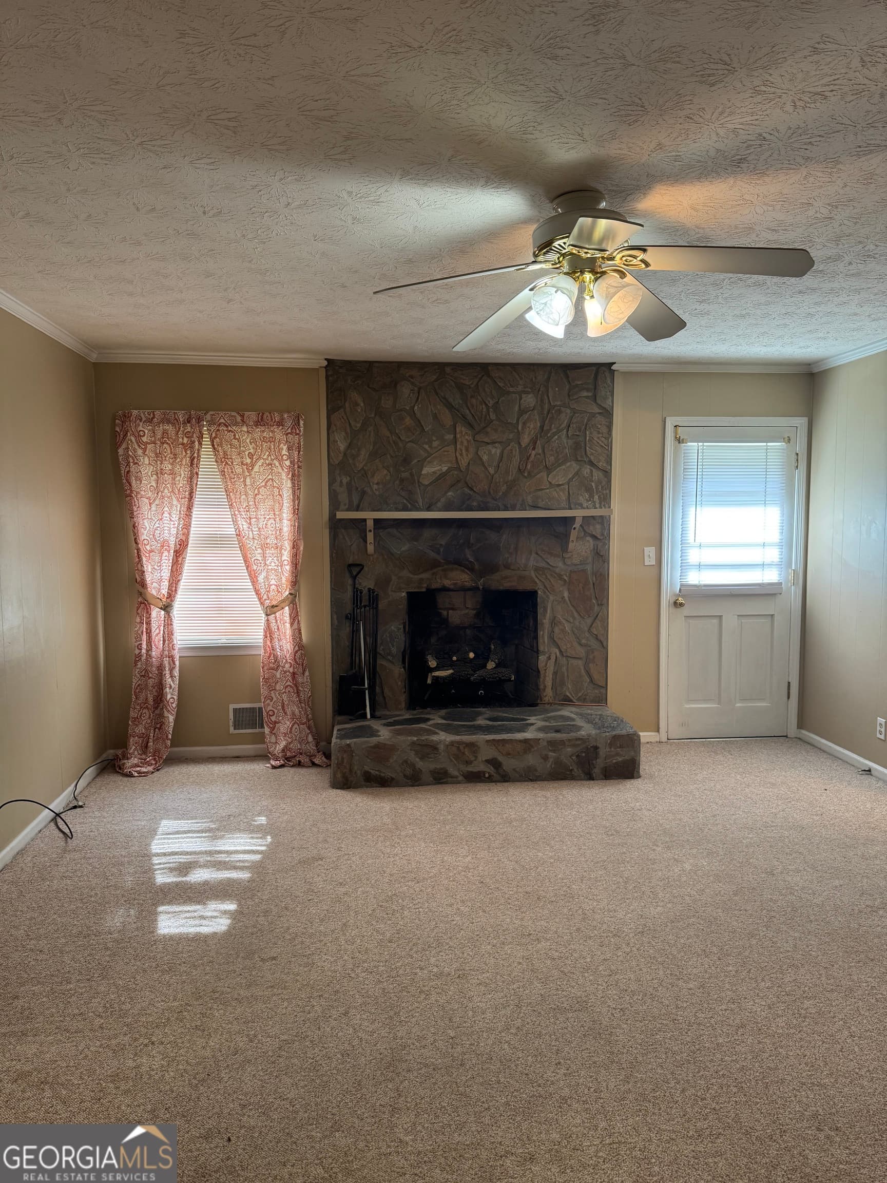 3 bedroom, 2 bathroom, 1,560 sq ft single family residence for sale at 110 McKinley Drive, Griffin, GA 30224 — photo 9