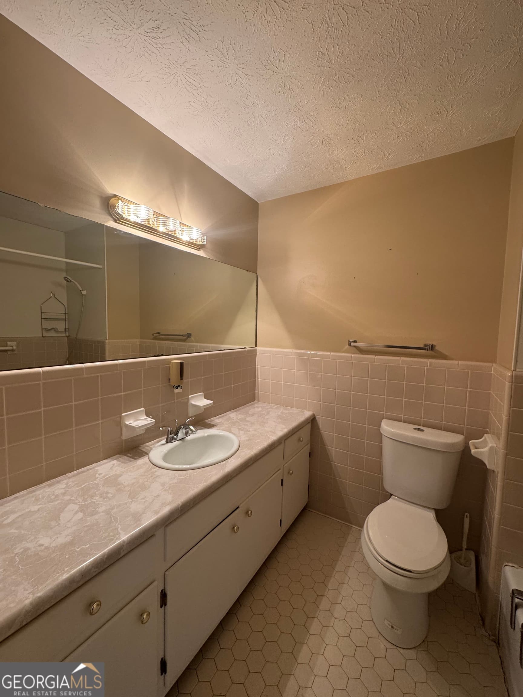 3 bedroom, 2 bathroom, 1,560 sq ft single family residence for sale at 110 McKinley Drive, Griffin, GA 30224 — photo 10