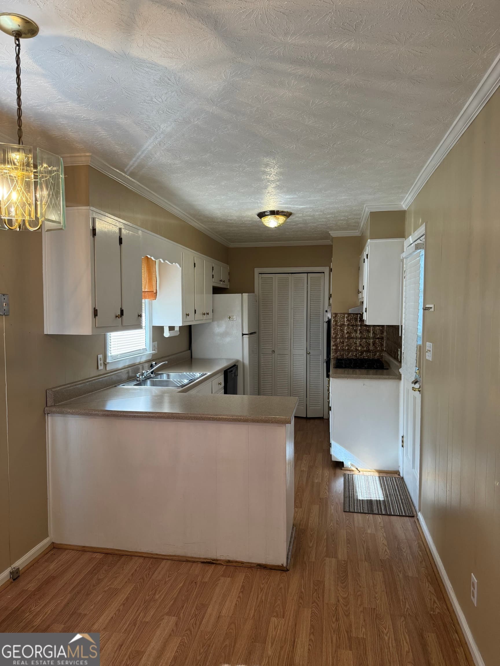 3 bedroom, 2 bathroom, 1,560 sq ft single family residence for sale at 110 McKinley Drive, Griffin, GA 30224 — photo 4