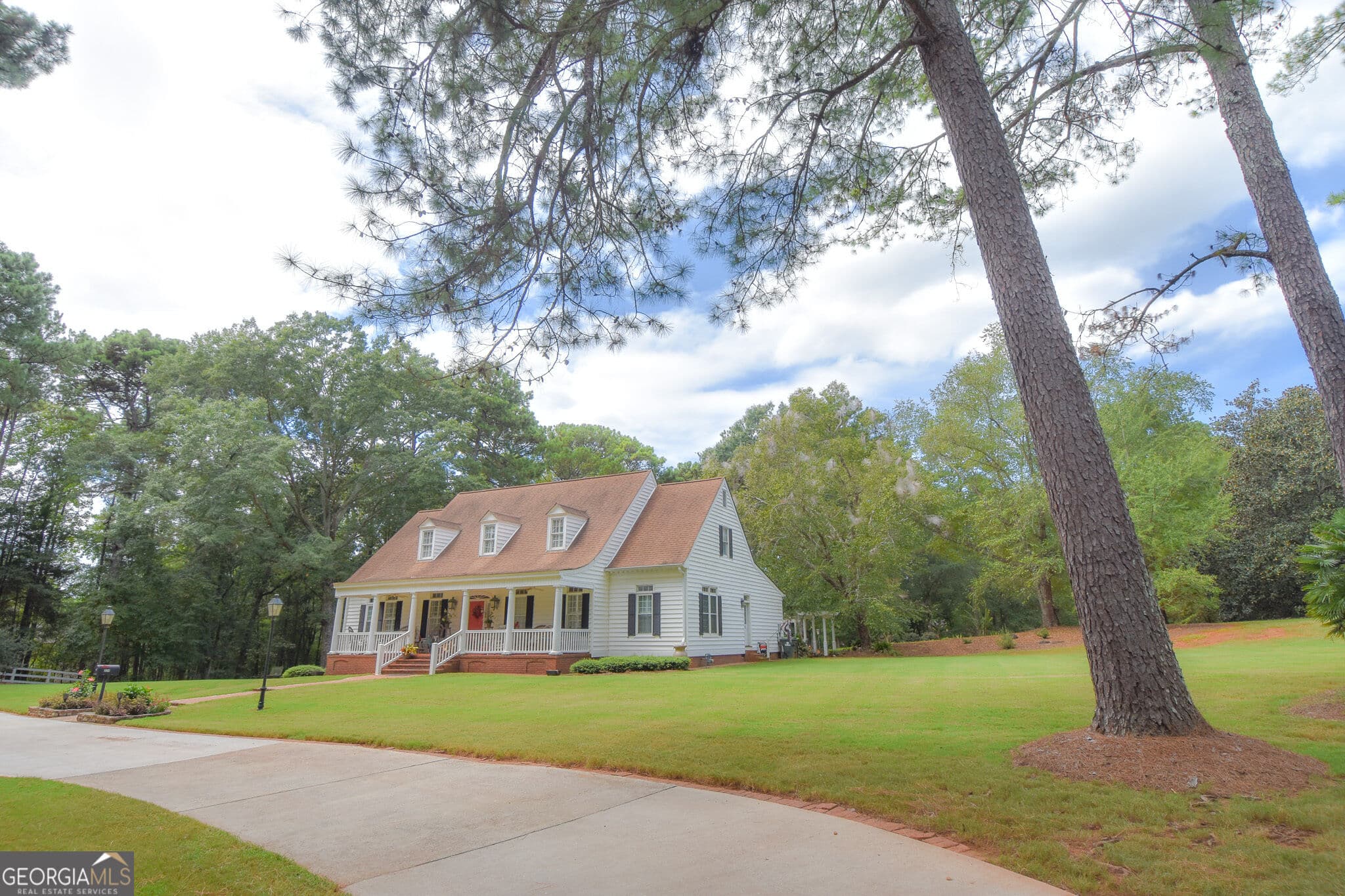 3 bedroom, 3.5 bathroom, 3,762 sq ft single family residence for sale at 274 Goshen Road, Thomaston, GA 30286 — photo 5