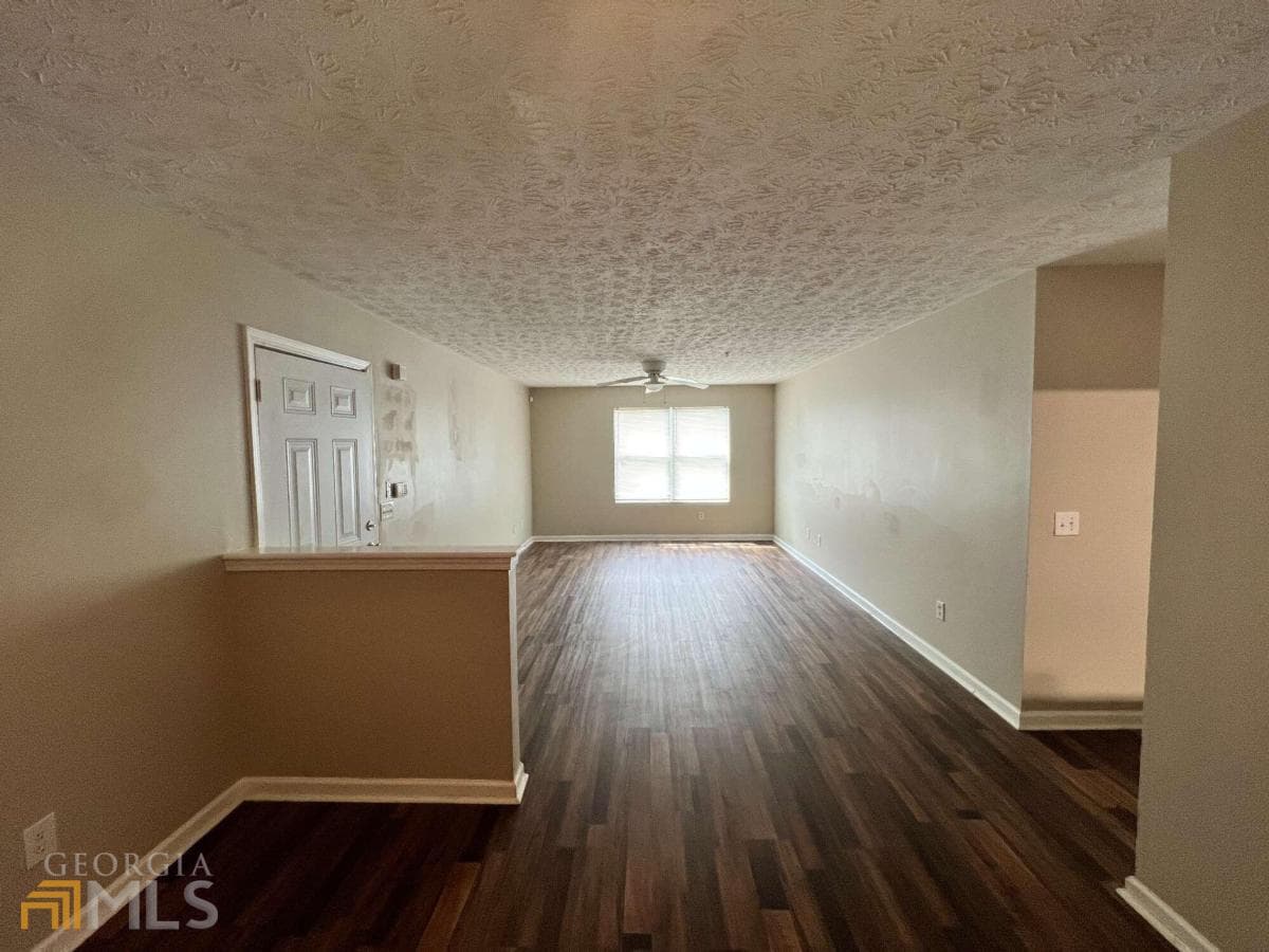 3 bedroom, 2 bathroom, 1,292 sq ft condominium for rent at 13101 Fairington Ridge Circle 101, Lithonia, GA 30038 for $1,450 a month — photo 6