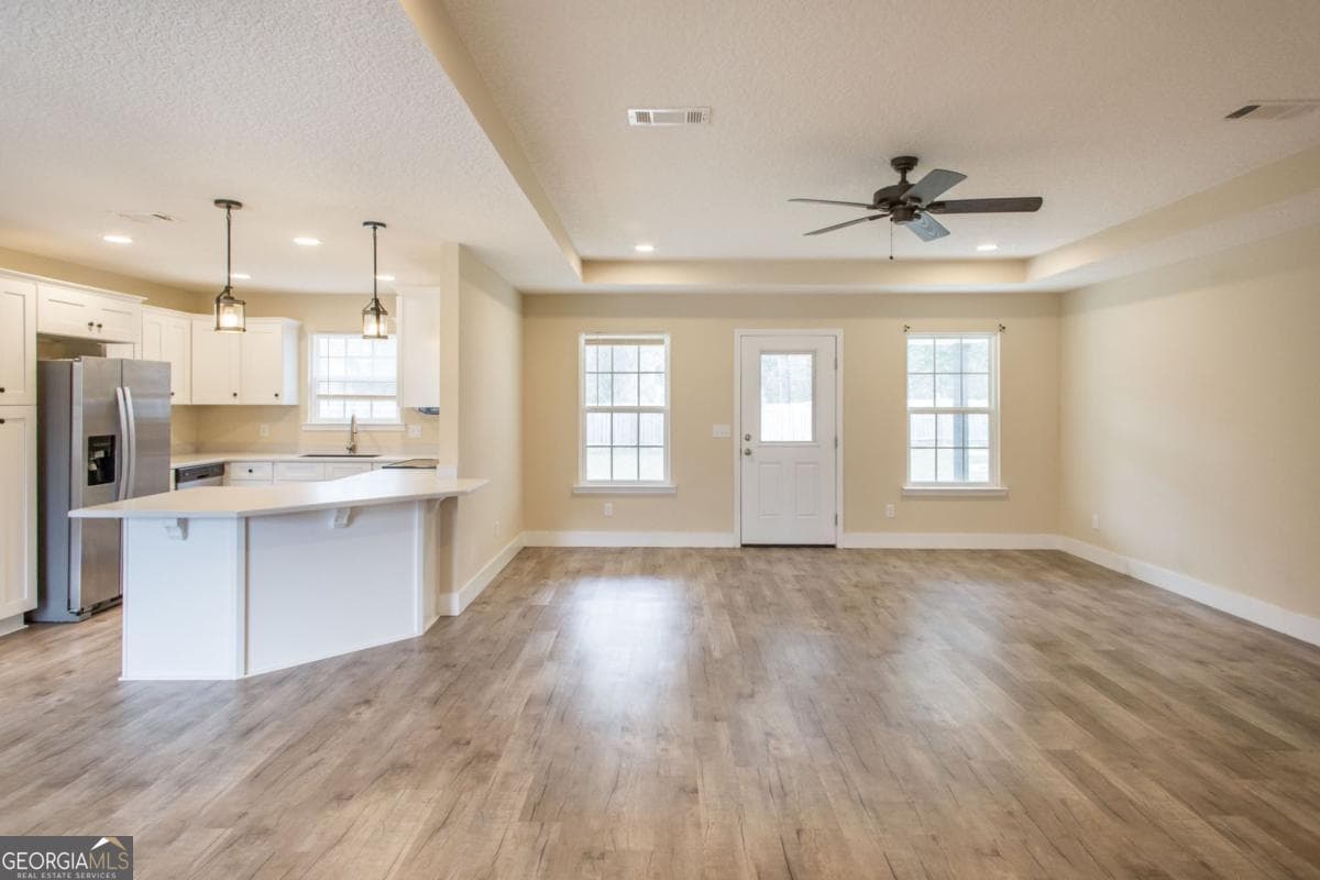 3 bedroom, 2 bathroom, 1,620 sq ft single family residence for sale at 4758 Otter Creek Circle, Blackshear, GA 31516 — photo 4