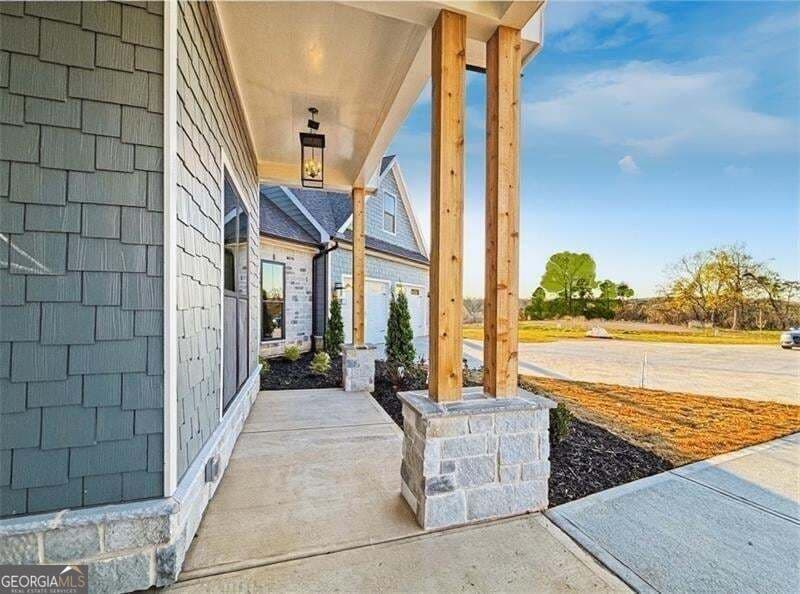 4 bedroom, 3.5 bathroom, 3,006 sq ft single family residence for sale at 303 Eminence peak, Rydal, GA 30171 — photo 6