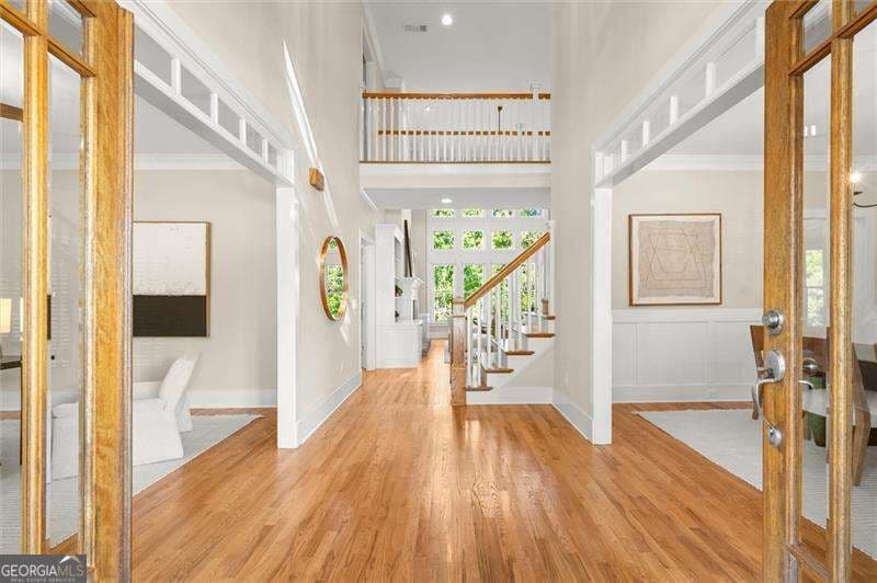 5 bedroom, 5 bathroom, 4,615 sq ft single family residence for sale at 6069 Grand Loop Road, Sugar Hill, GA 30518 — photo 10