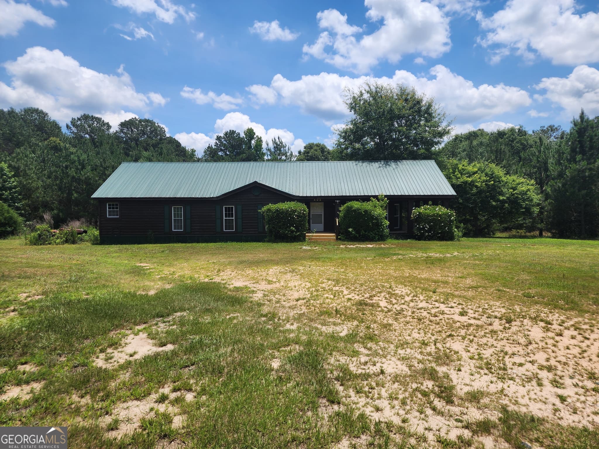 3 bedroom, 2 bathroom, 2,100 sq ft single family residence for rent at 405 REDD PAPA PASS, Hartwell, GA 30643 for $1,500 a month — photo 1 of 1